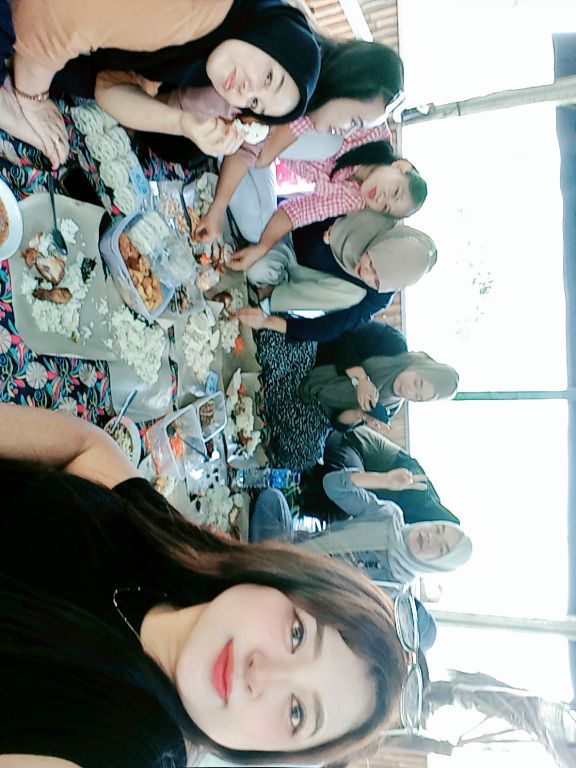 @dede bohay🍑🍑🍑