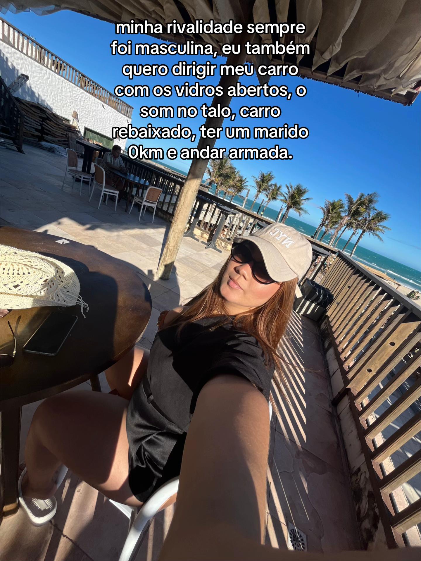 @Ariele Andrade🦊