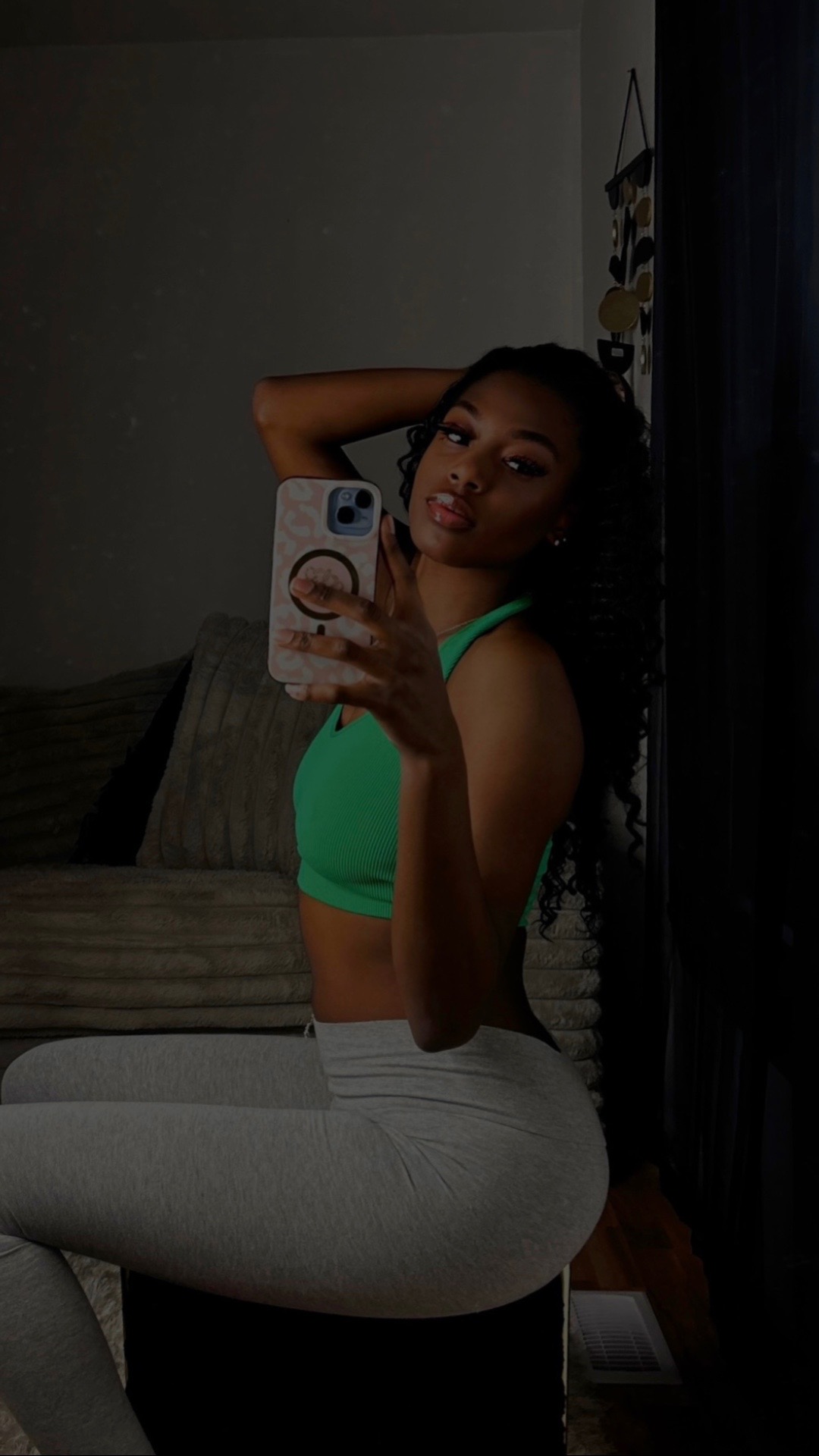 @ᥫkaylaalexis