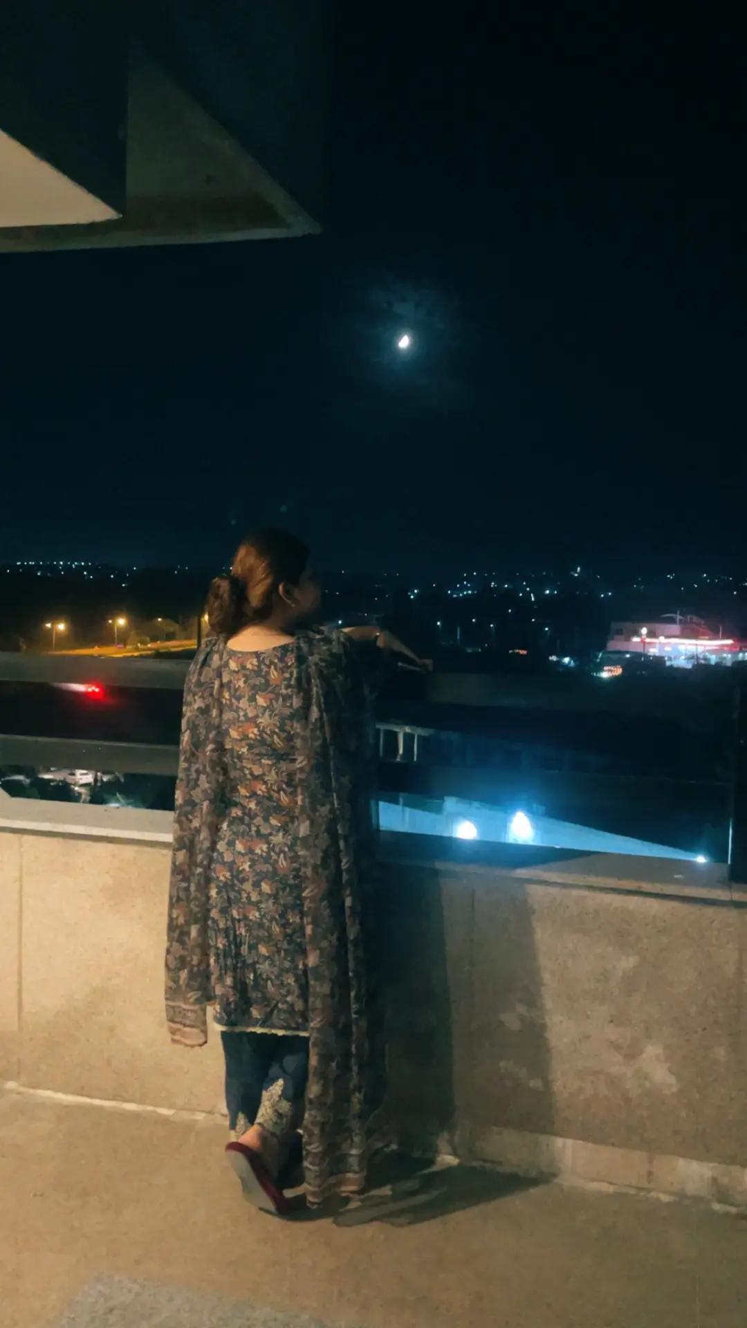 @ک و م ل🕊