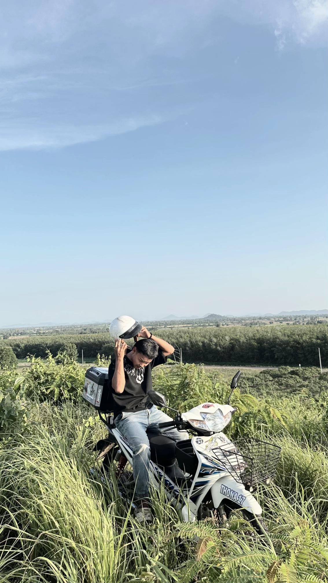 @K.THONA๐ธ๐ฆ