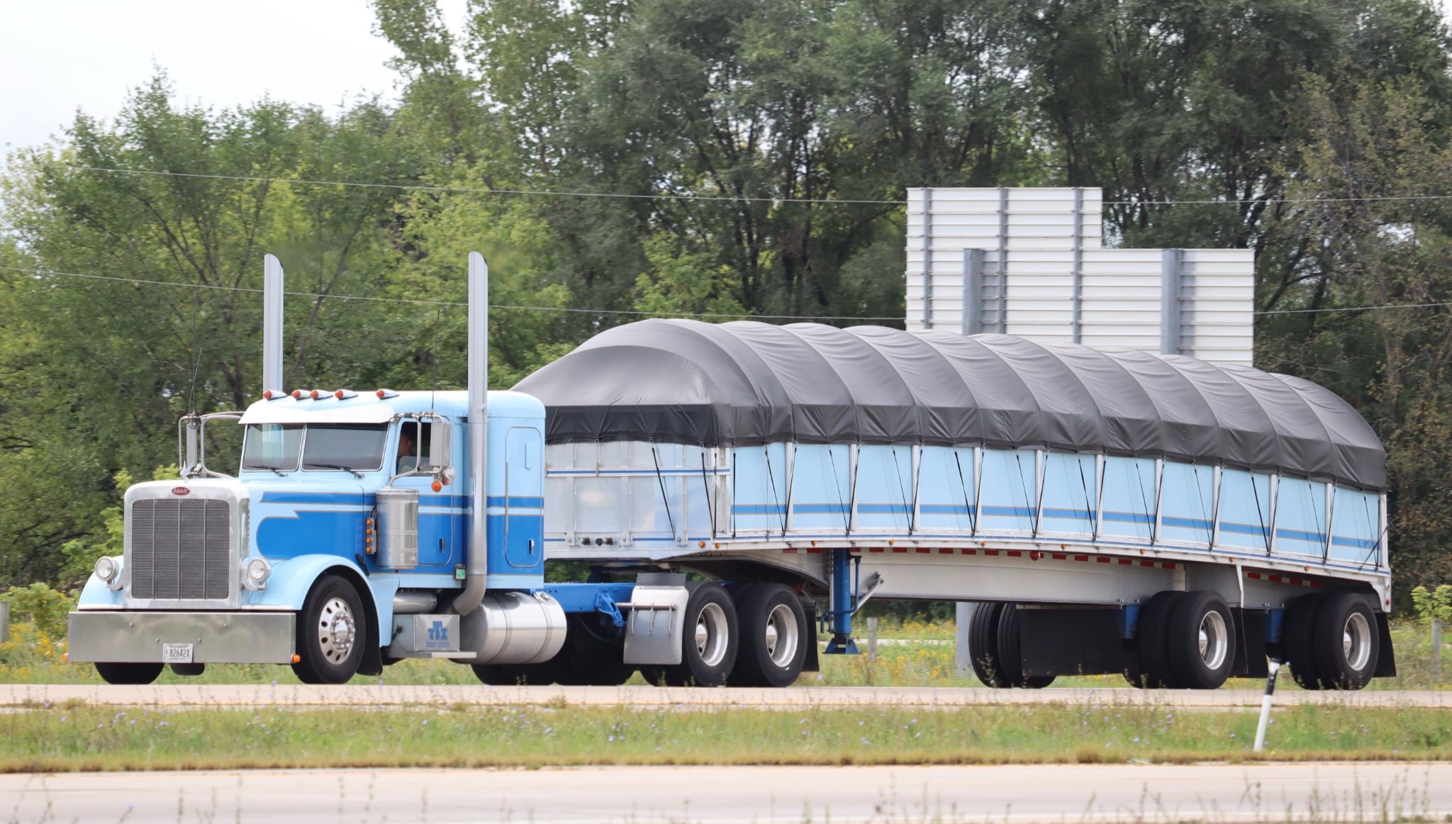@WiscoBigRigs