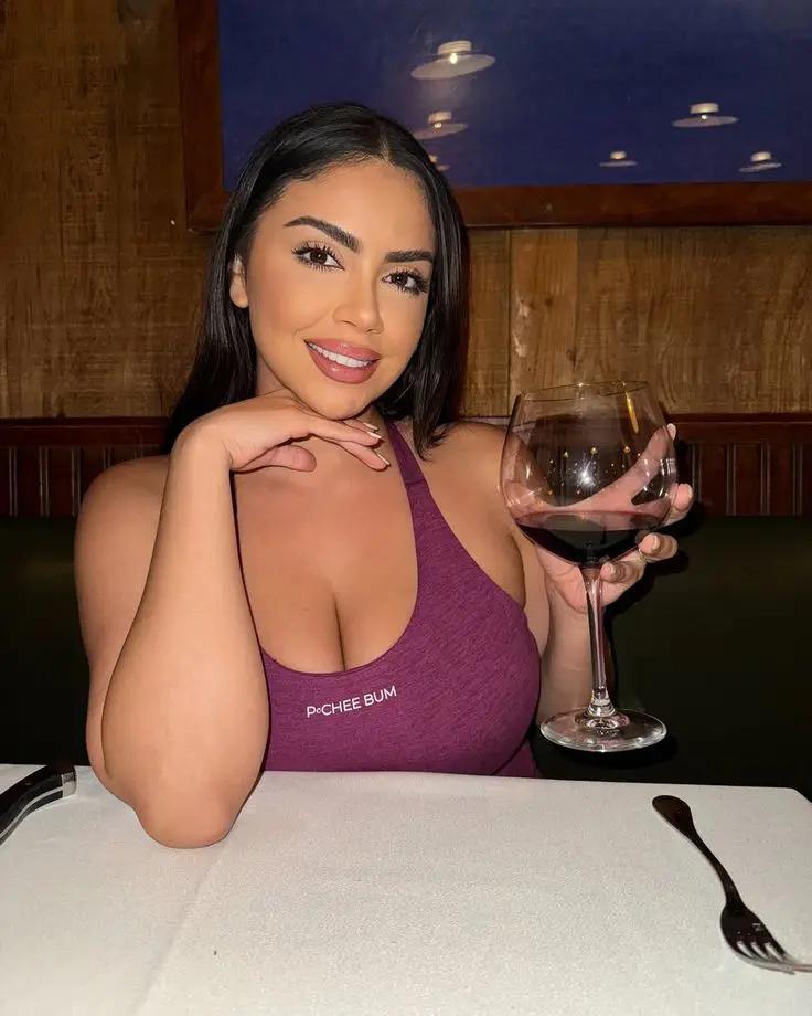 @Jessenia Rebecca