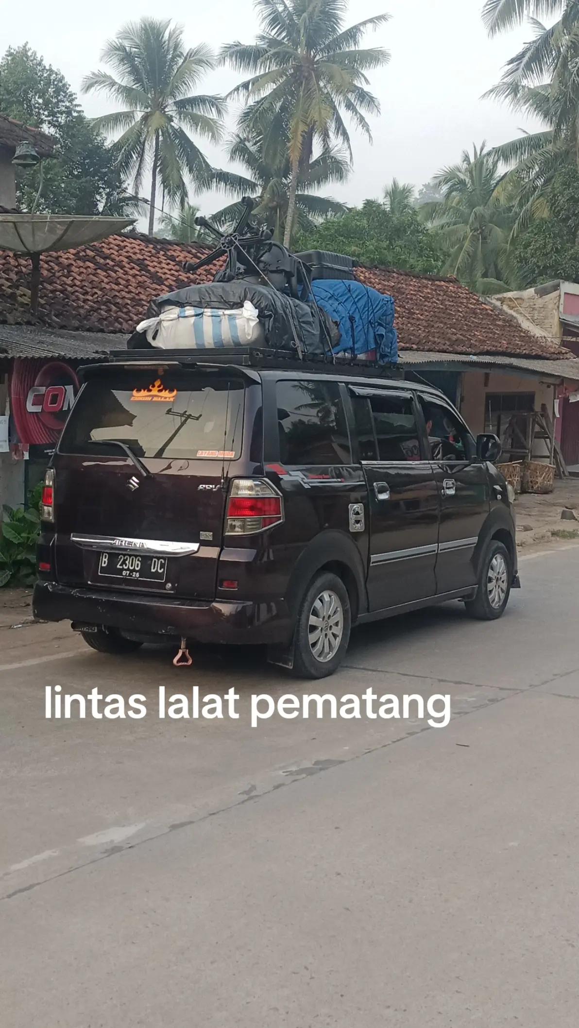 @YANTO TREVEL