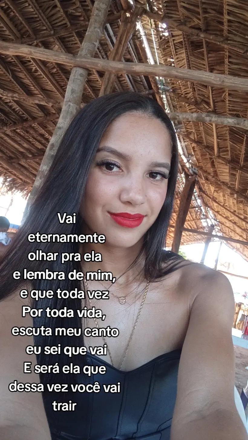 @Nayra Velozo