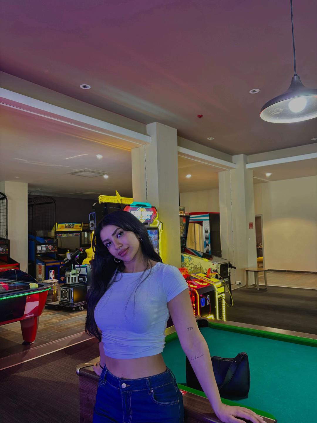 @unallhelin_