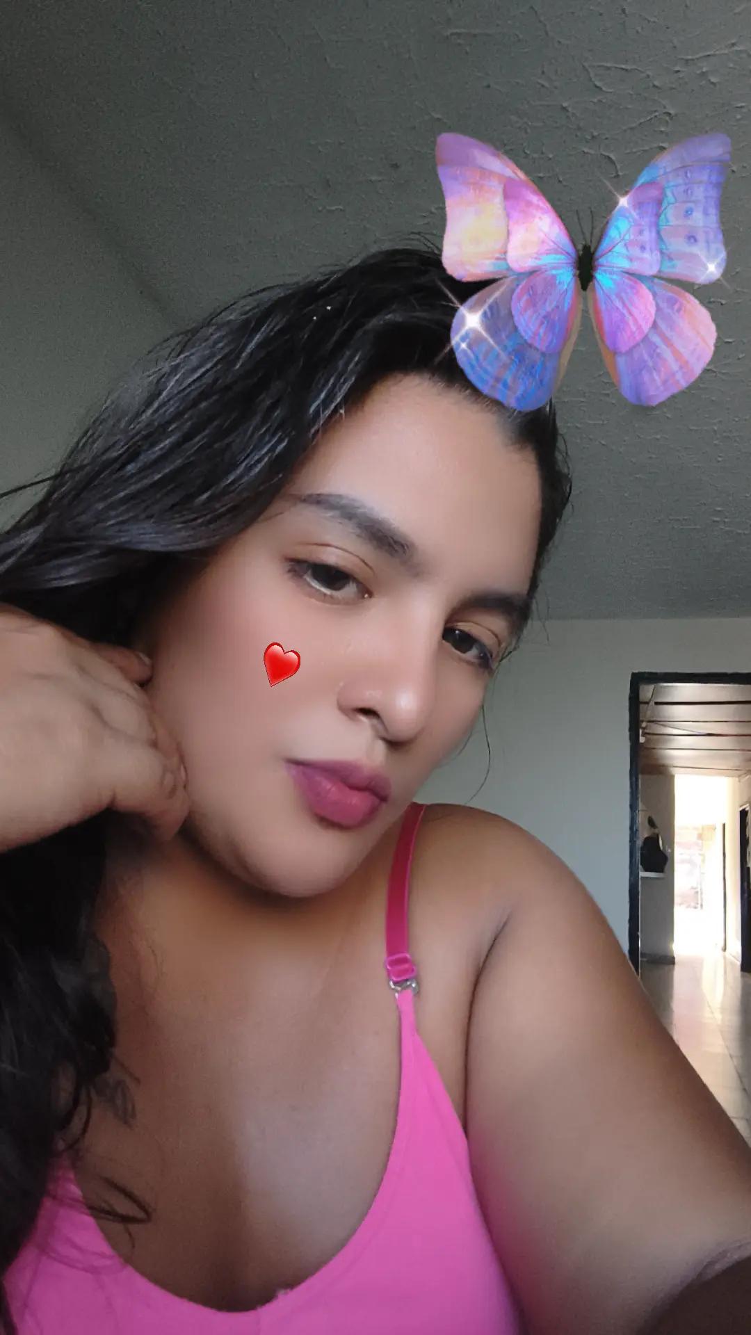 @daniela gomez