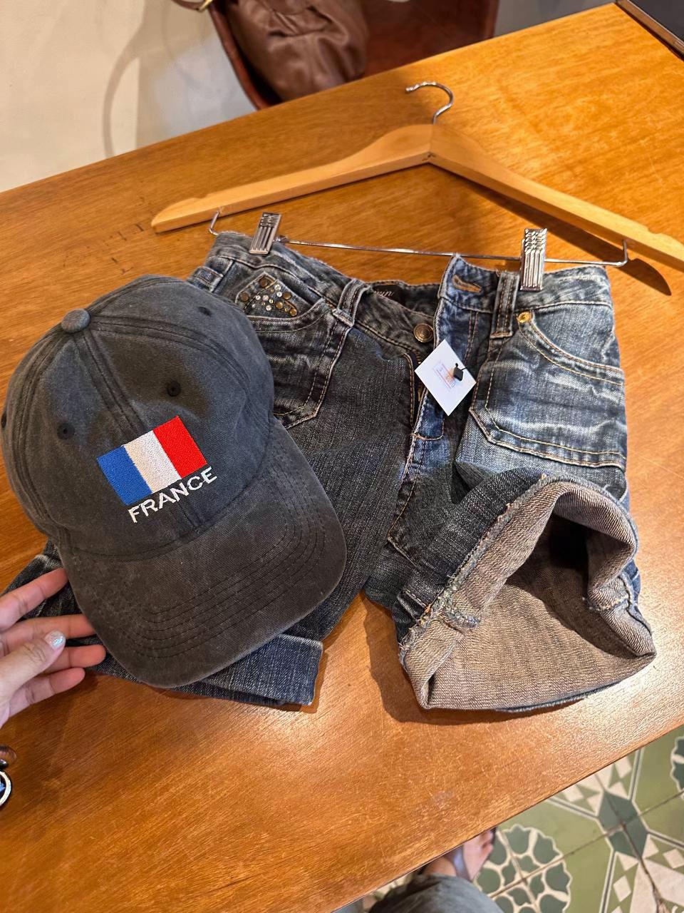 @marievintagestore