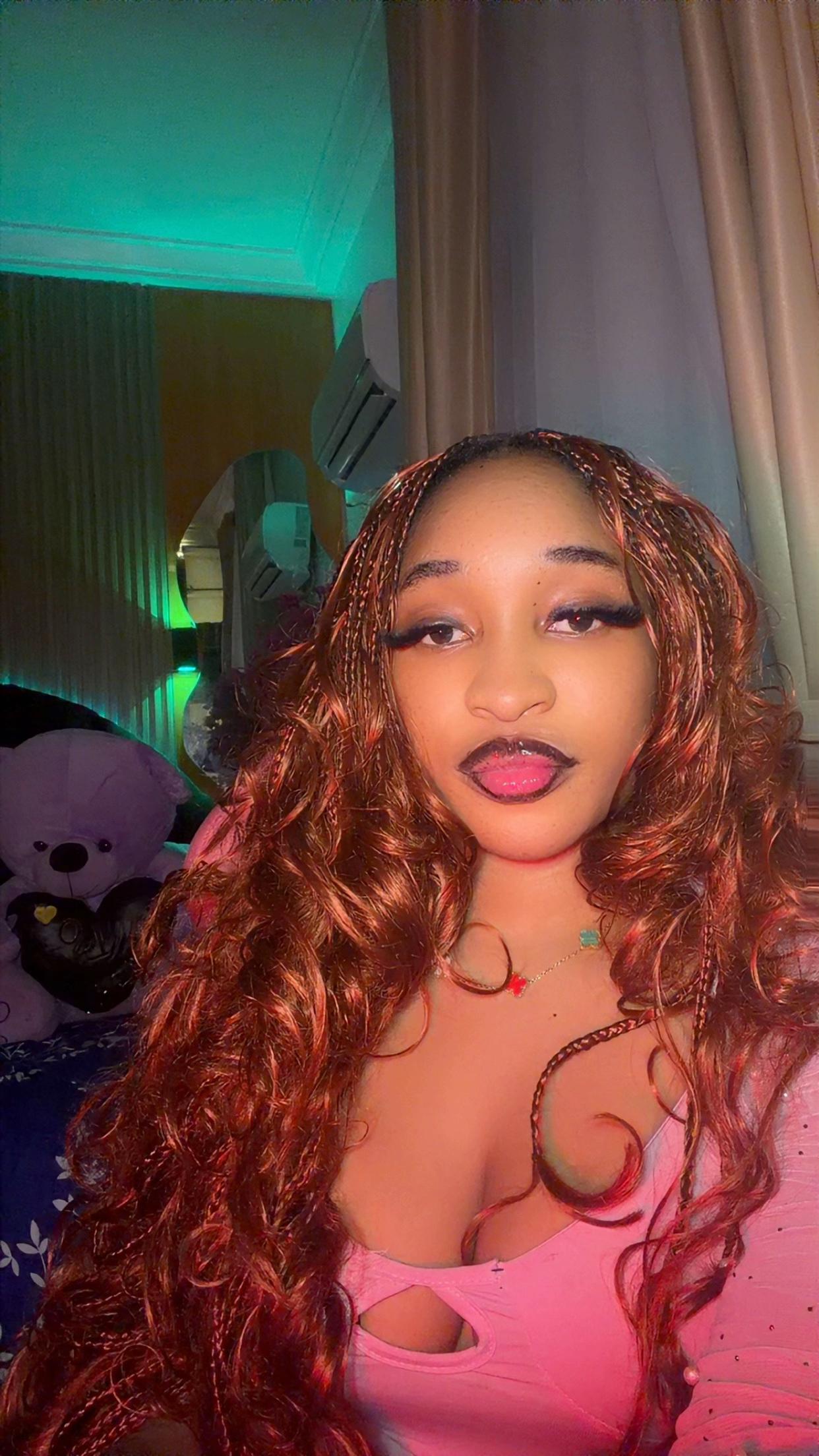 @🦋EllaRapheal 🌸🦋
