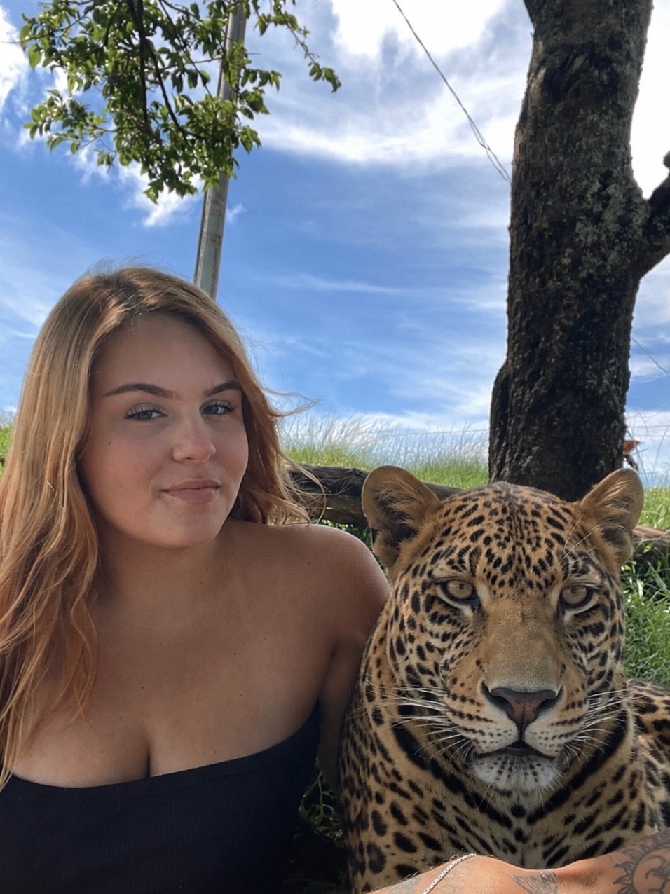 @ias🧸