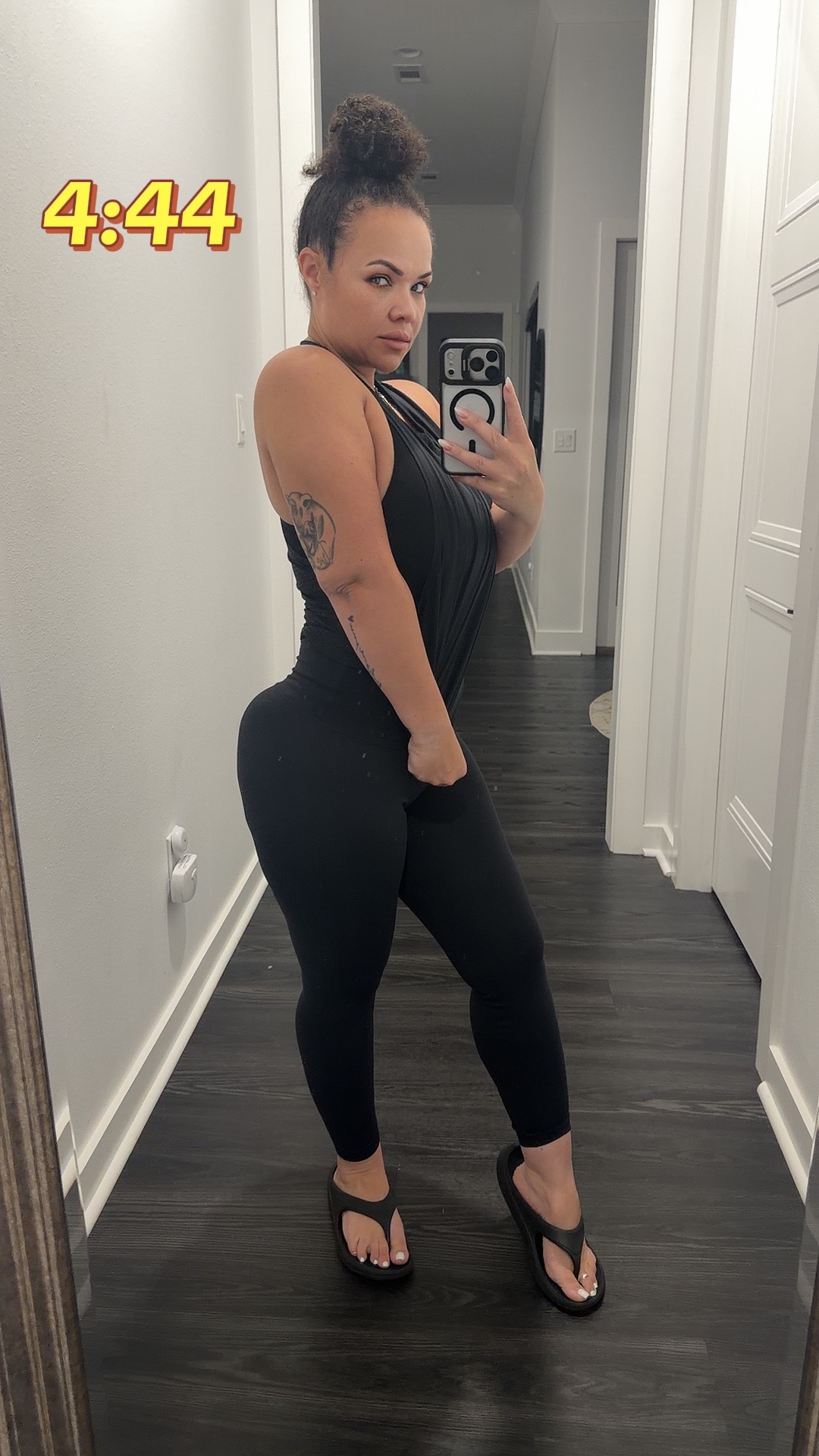 @Ms. Bella Rey