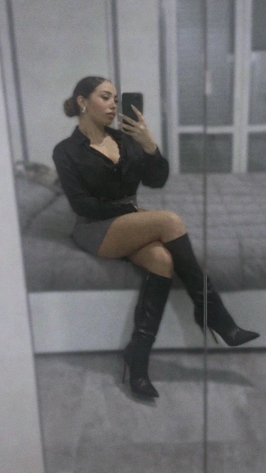 @ᴍ.ᴄ