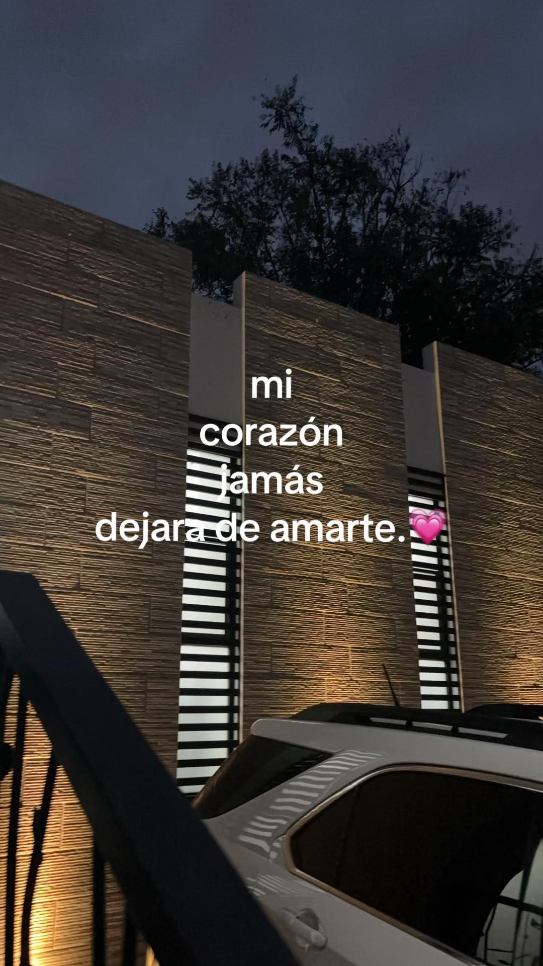 @♱
