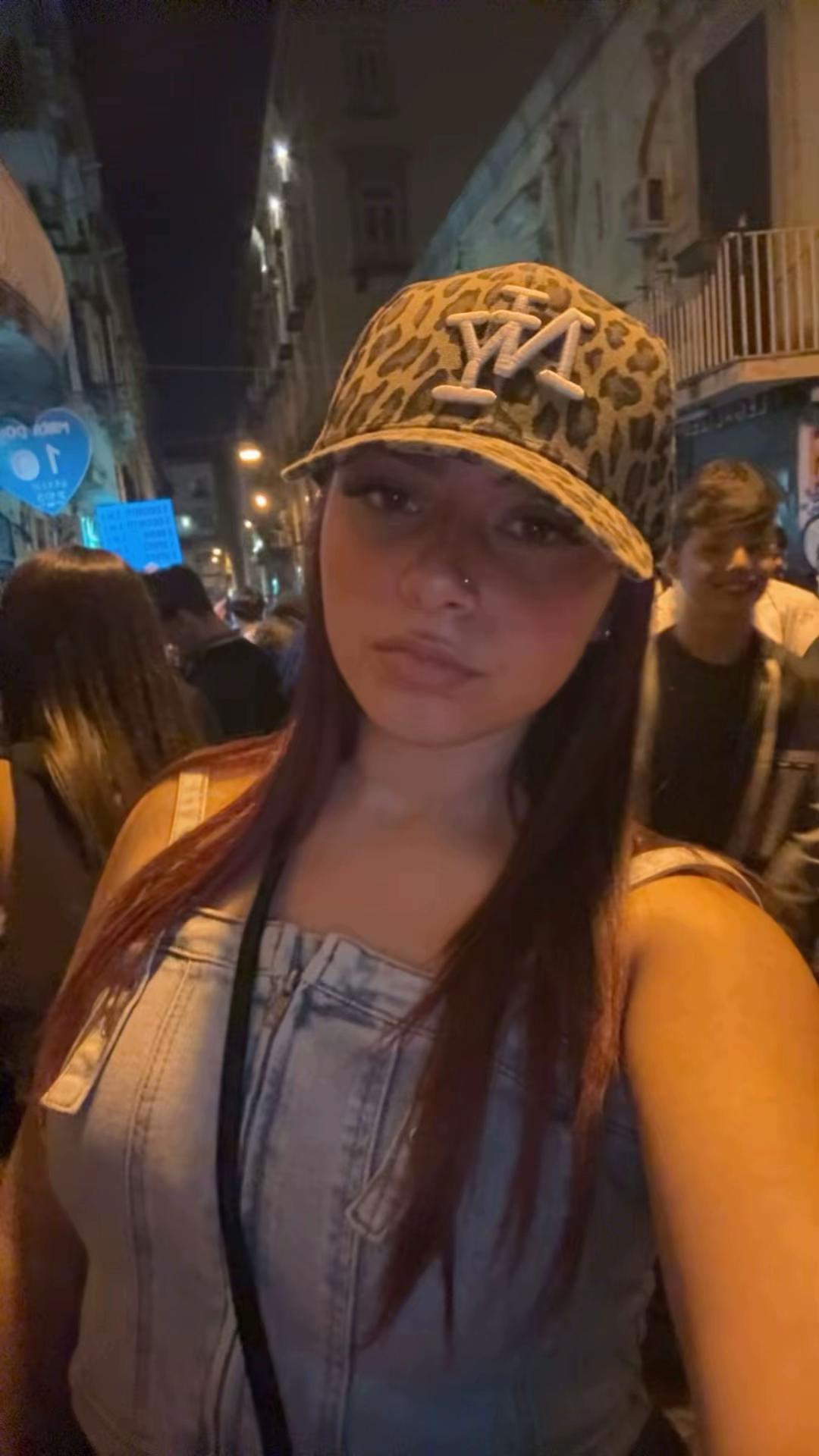 @𝑬