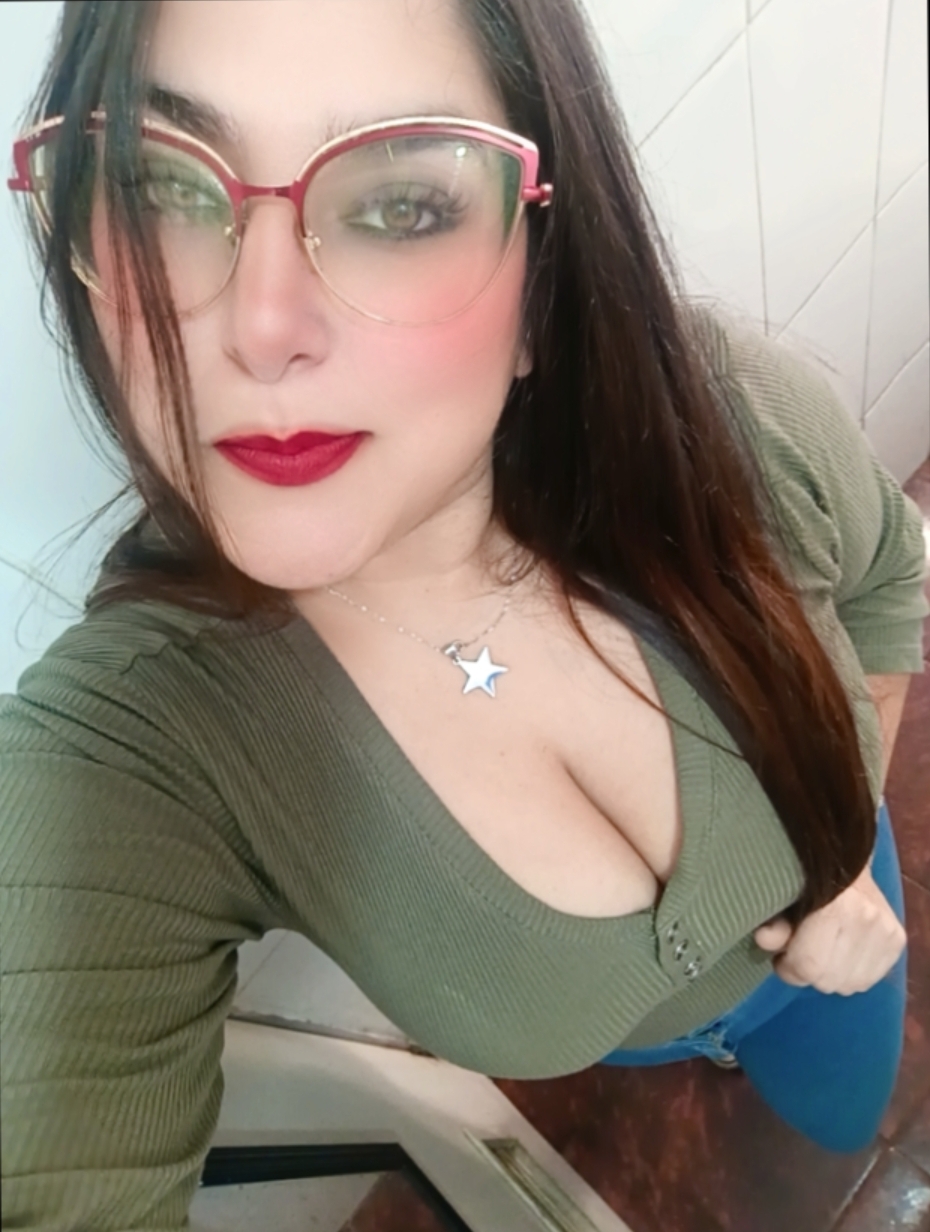 @Yessenia Castro Zomo