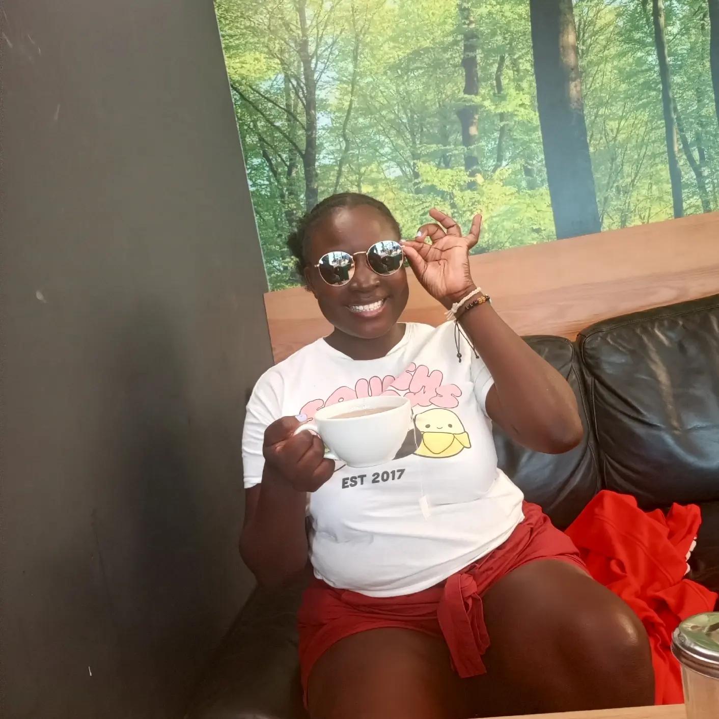 @Shaniee🇺🇬🇩🇪