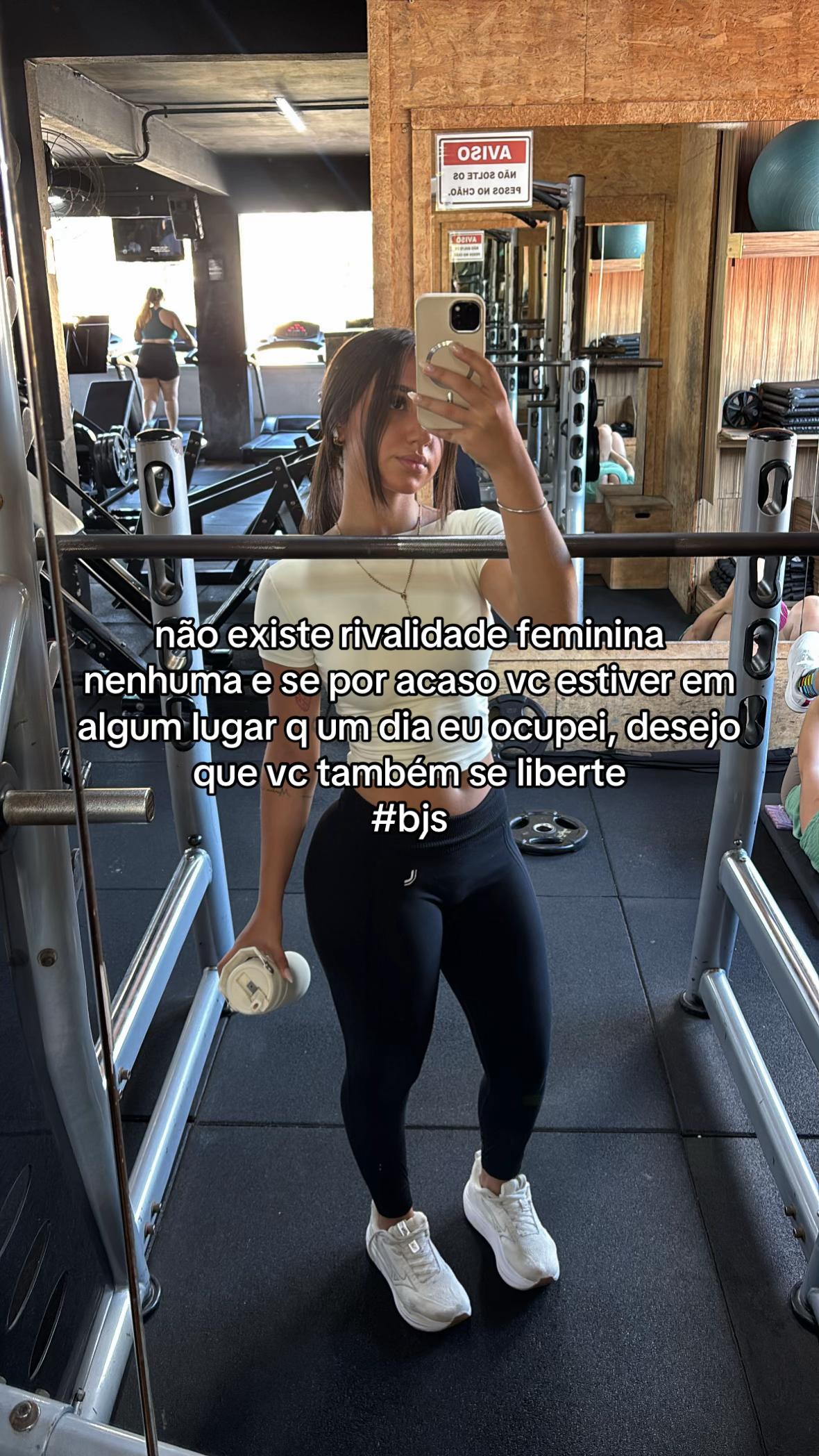 @GabyyIrussa