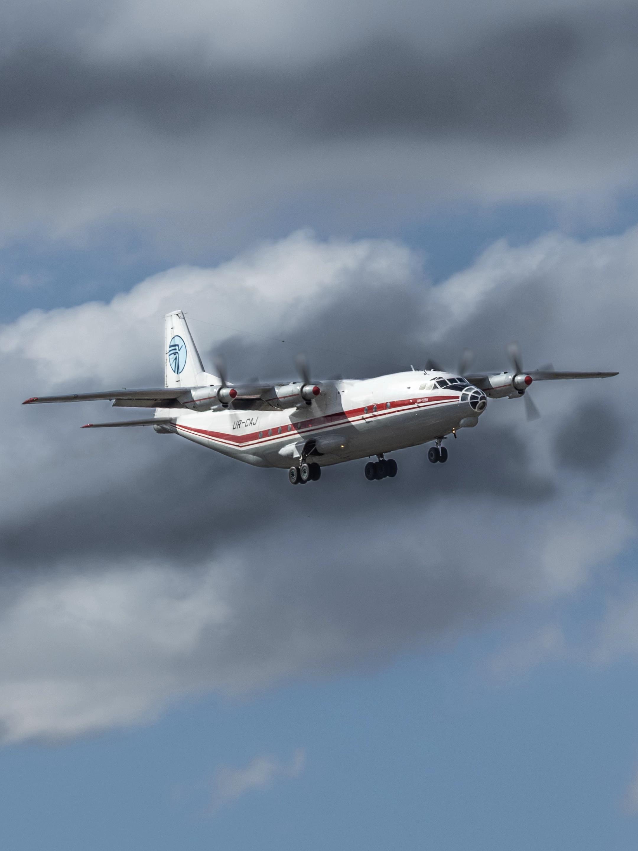 @Average Perth Aviation&reg;