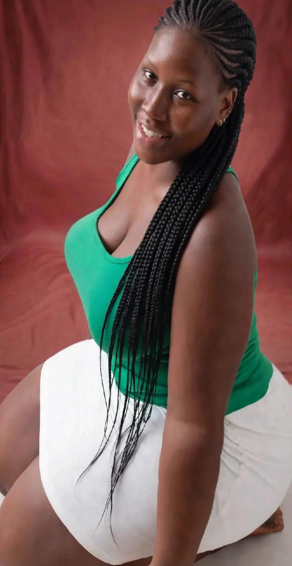 @Miss curvy 🥰