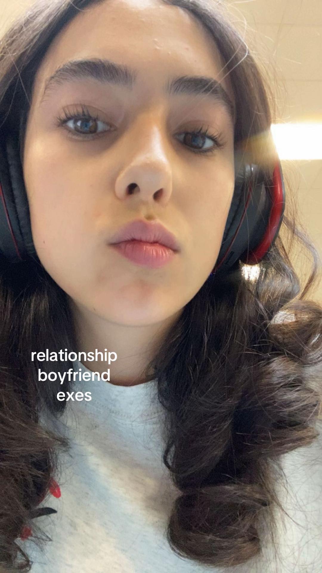 @Elle