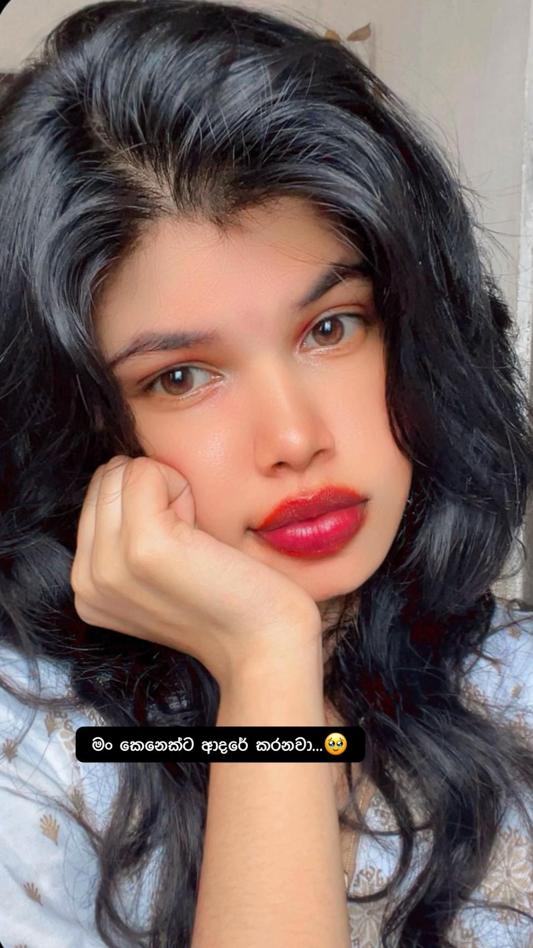 @රූබි 👅🧊