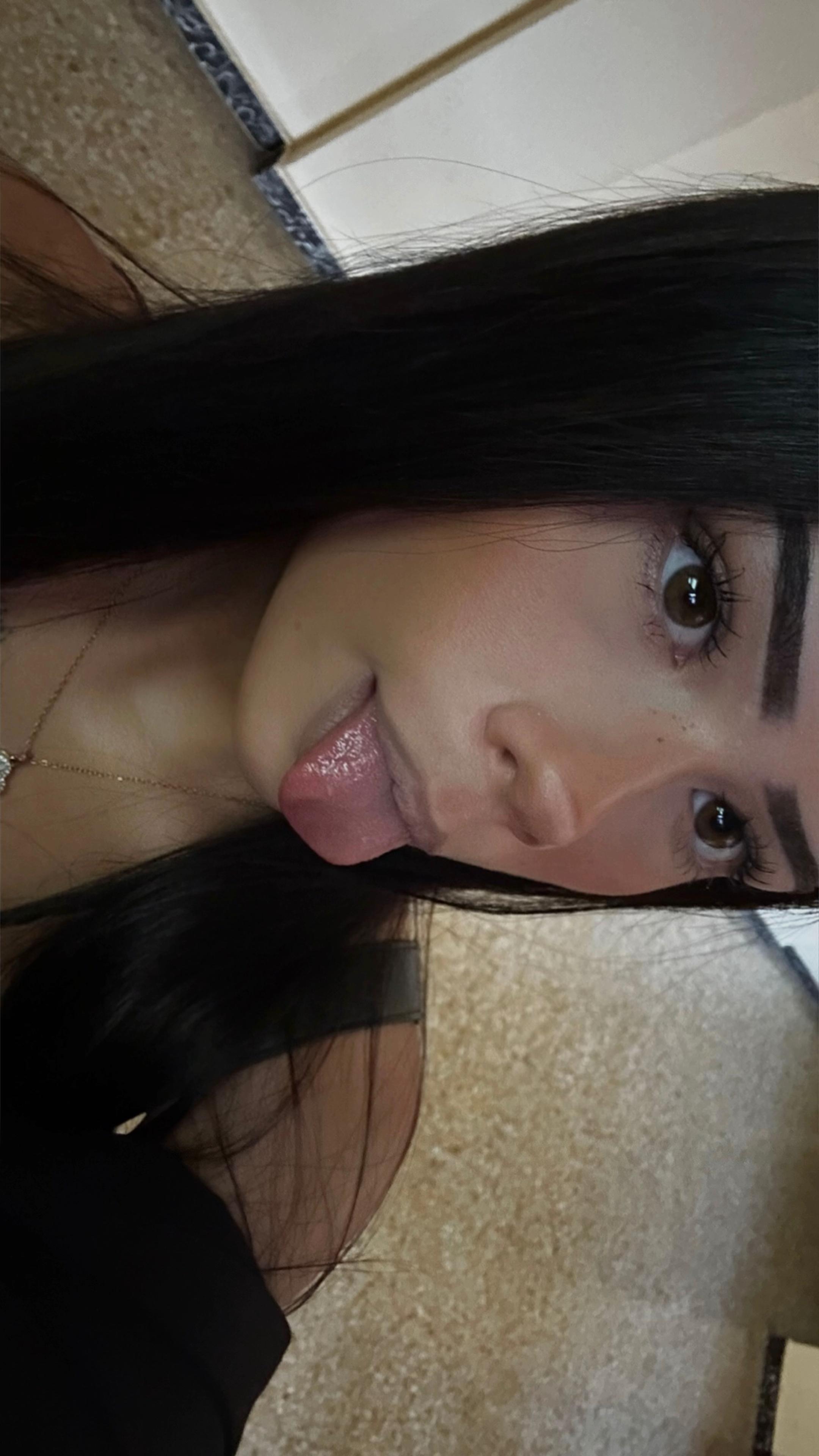 @🦇