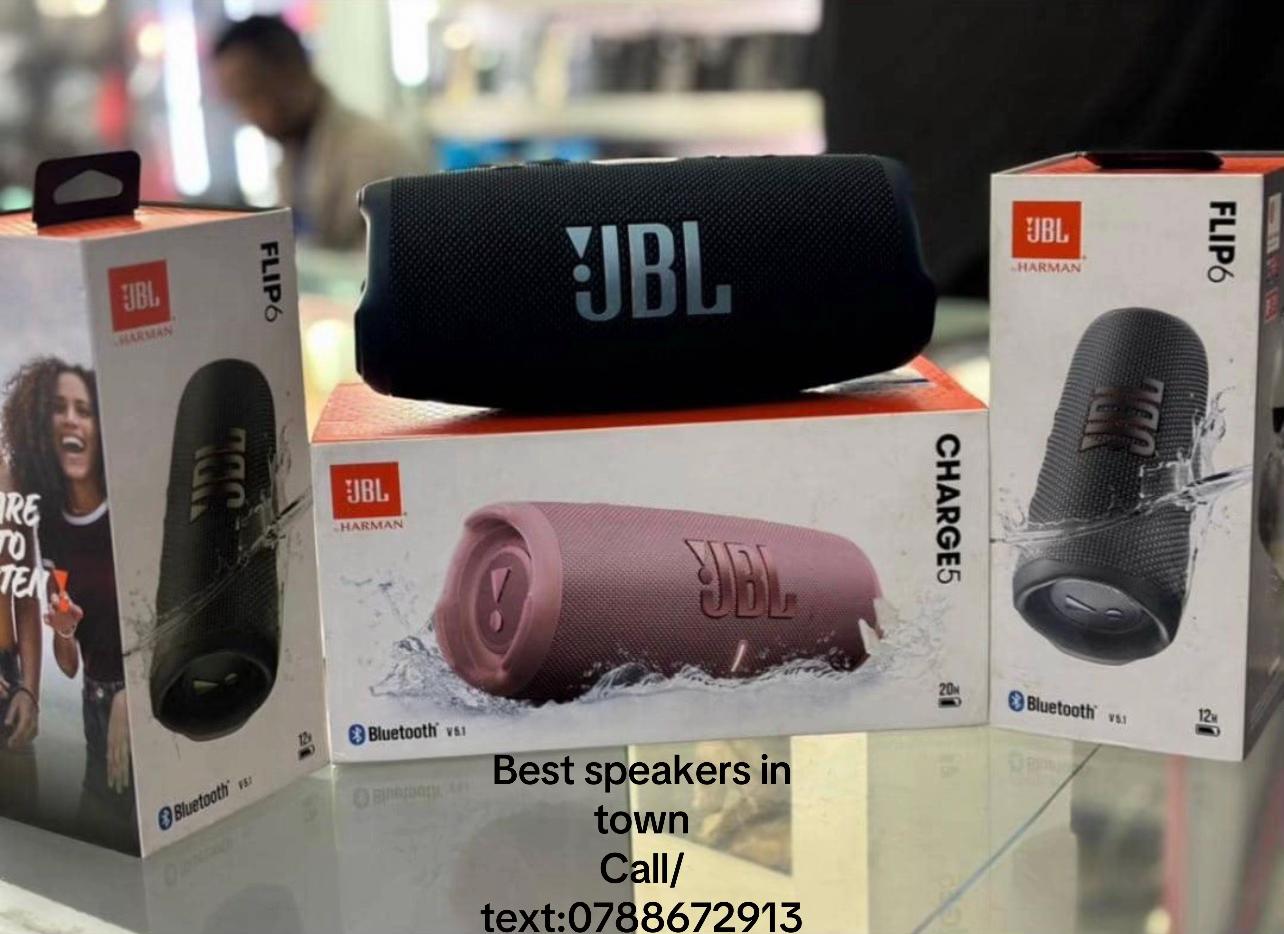 @BØB TRONICS
