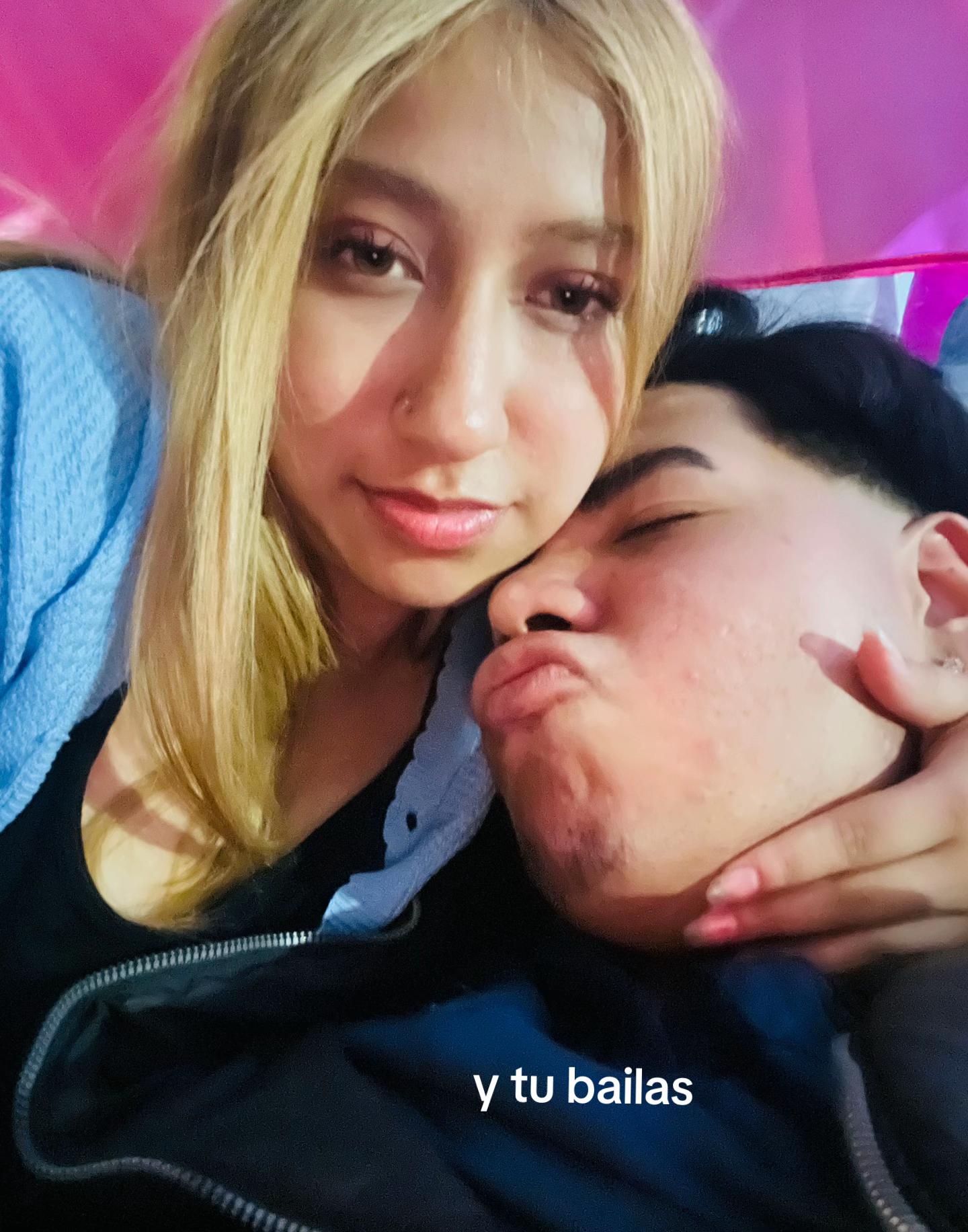 @09