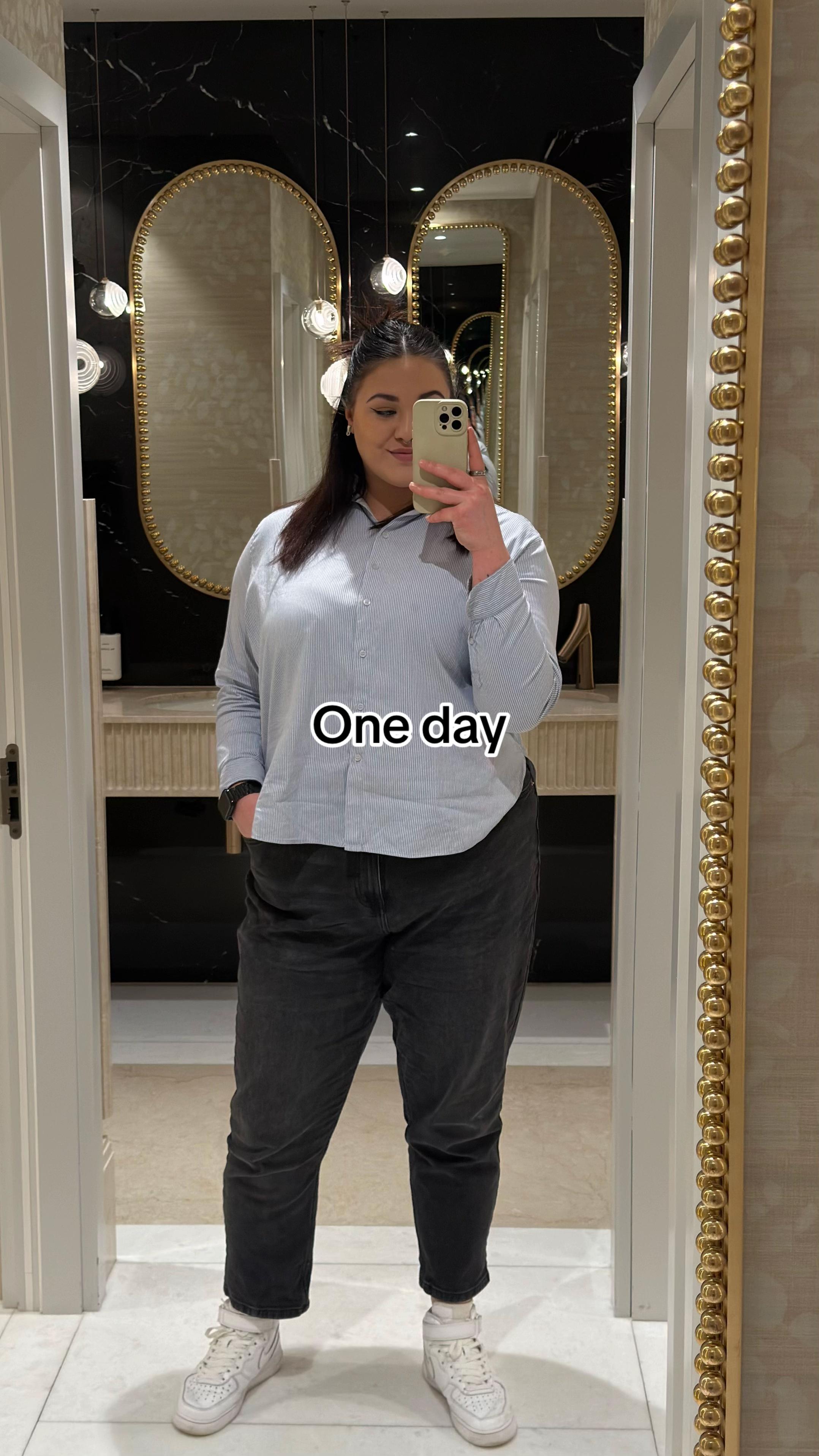 @Larisa Lari