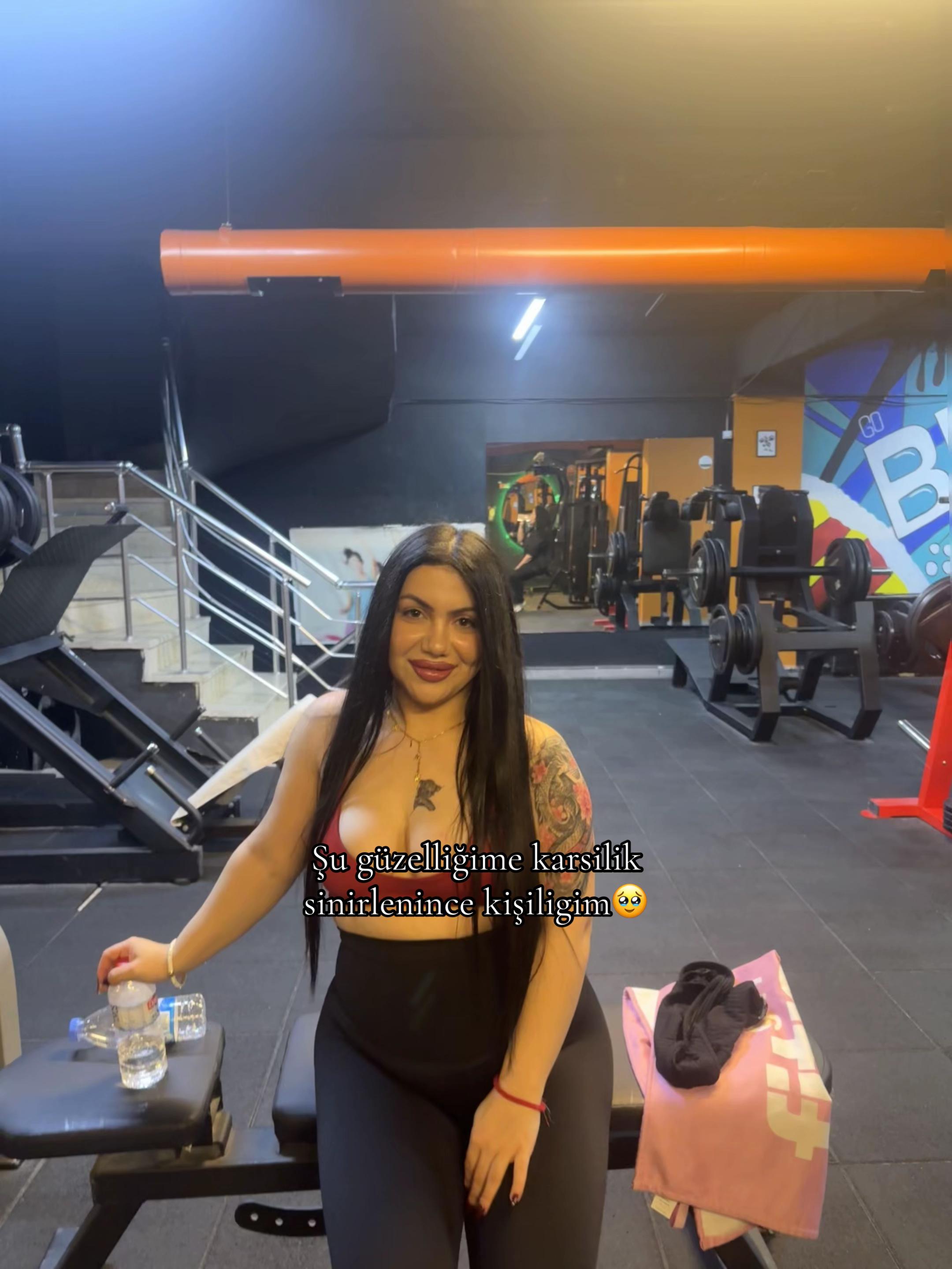 @𝗘𝗠𝗜𝗡𝗘
