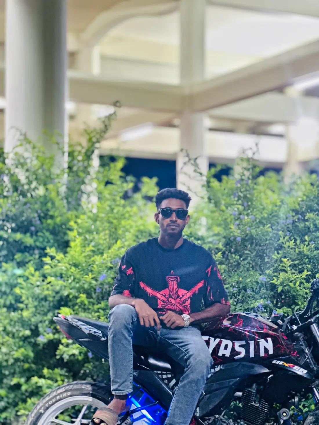 @🌪️ Ꭼʏᴀꜱɪɴ ⚡
