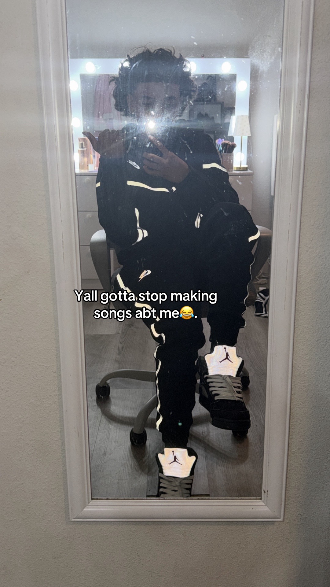 @Zurdo.