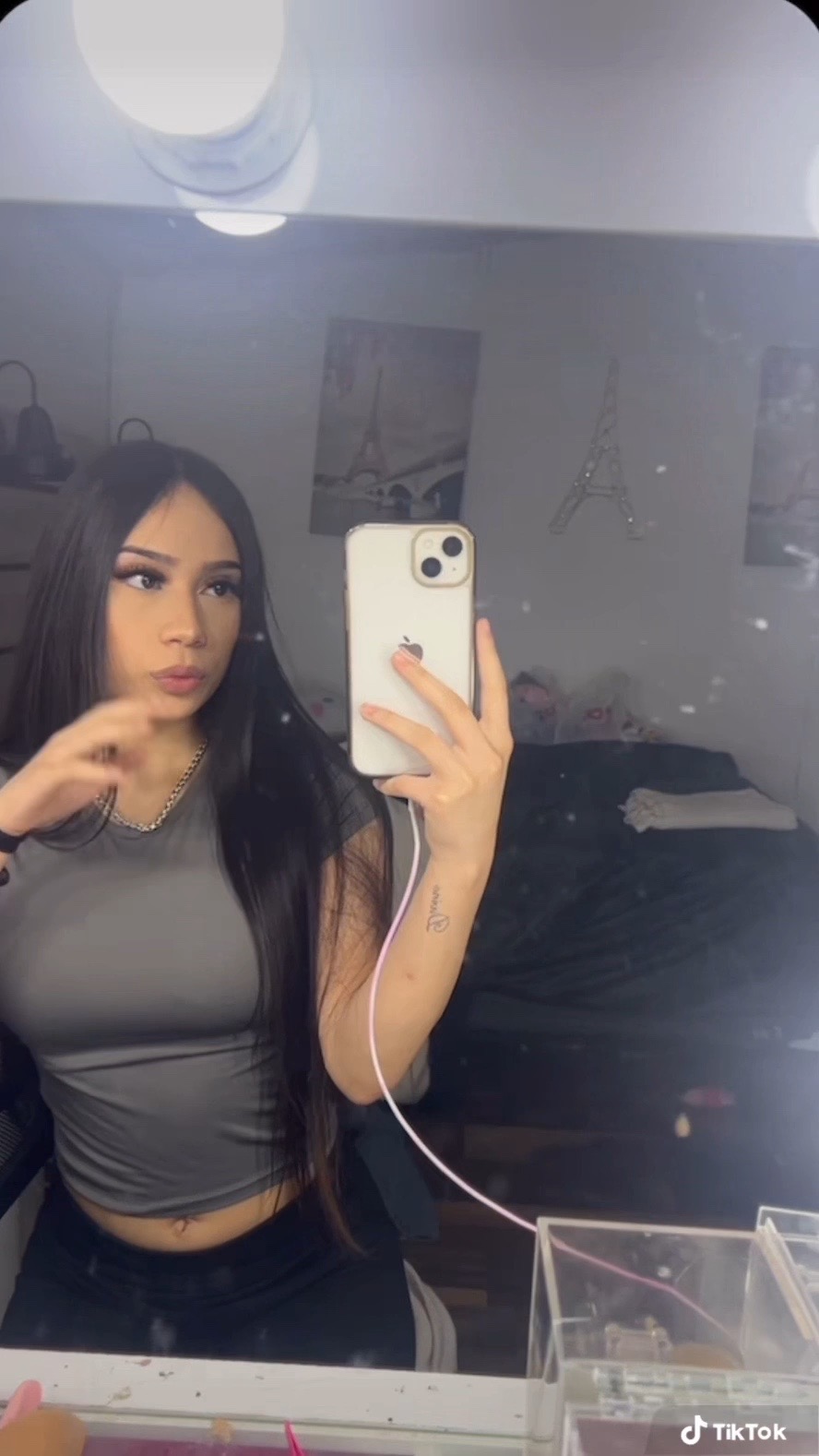 @vivi