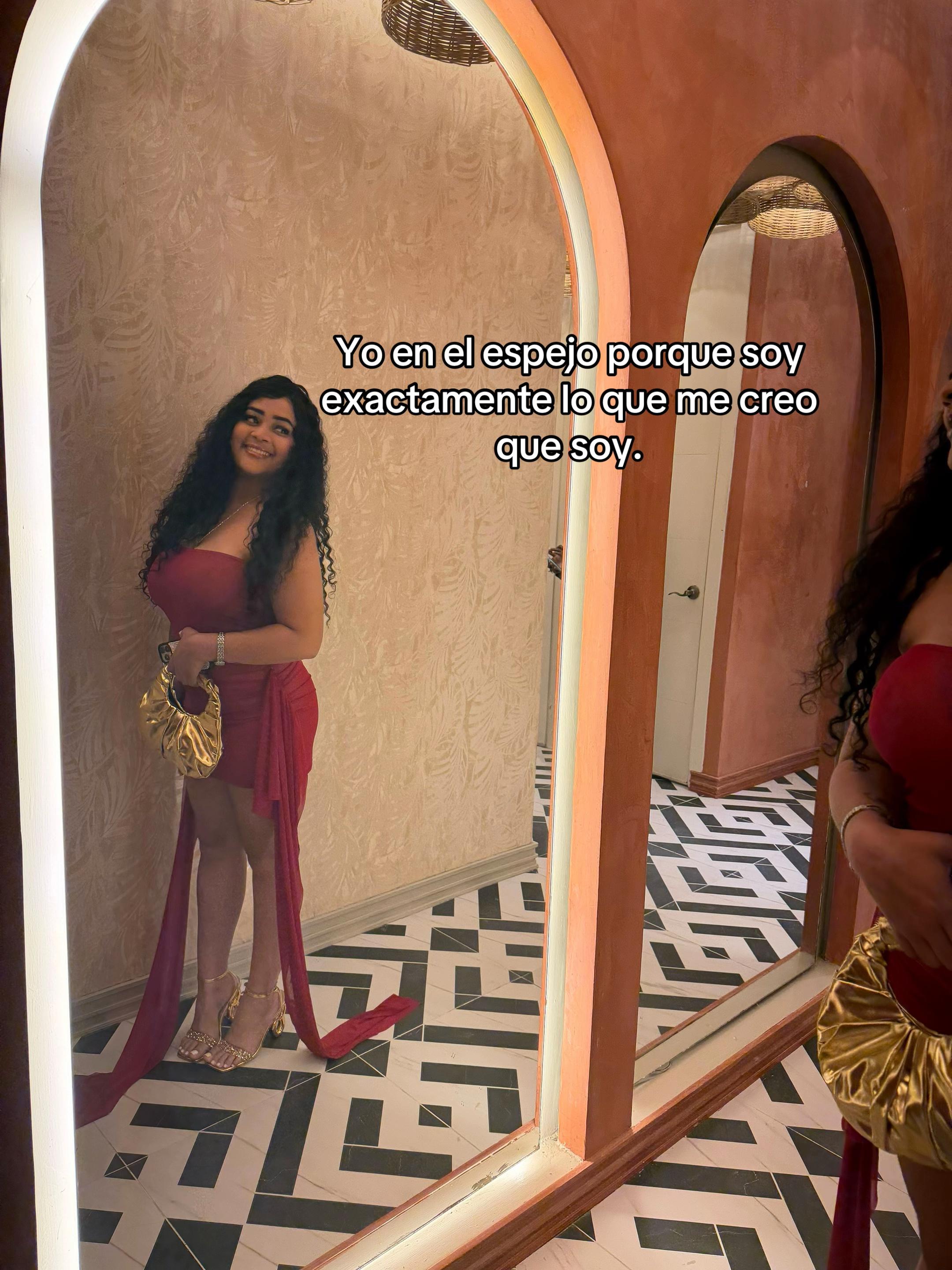 @𝓝𝓮𝓷𝓪 🩰