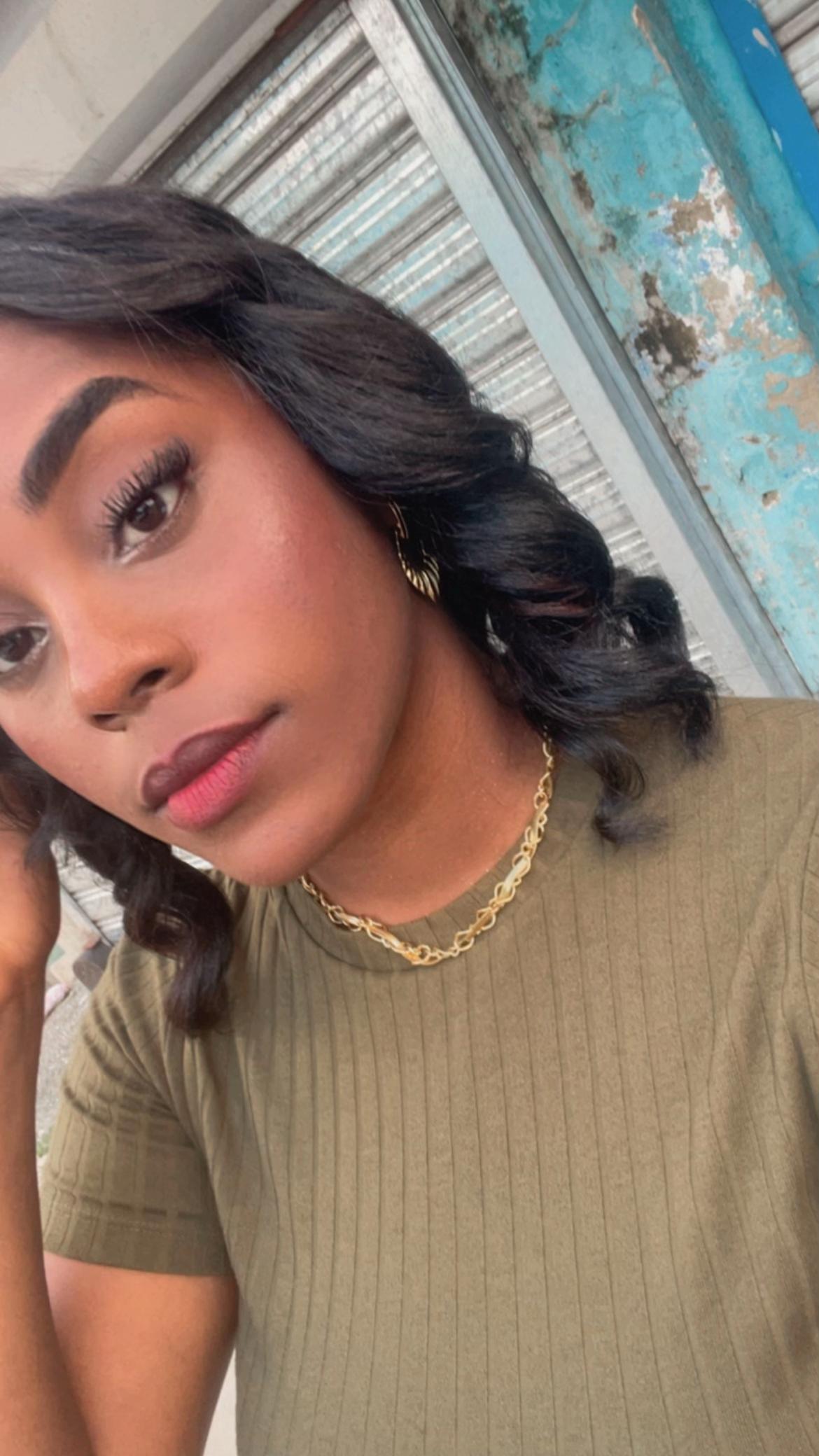 @Titi___
