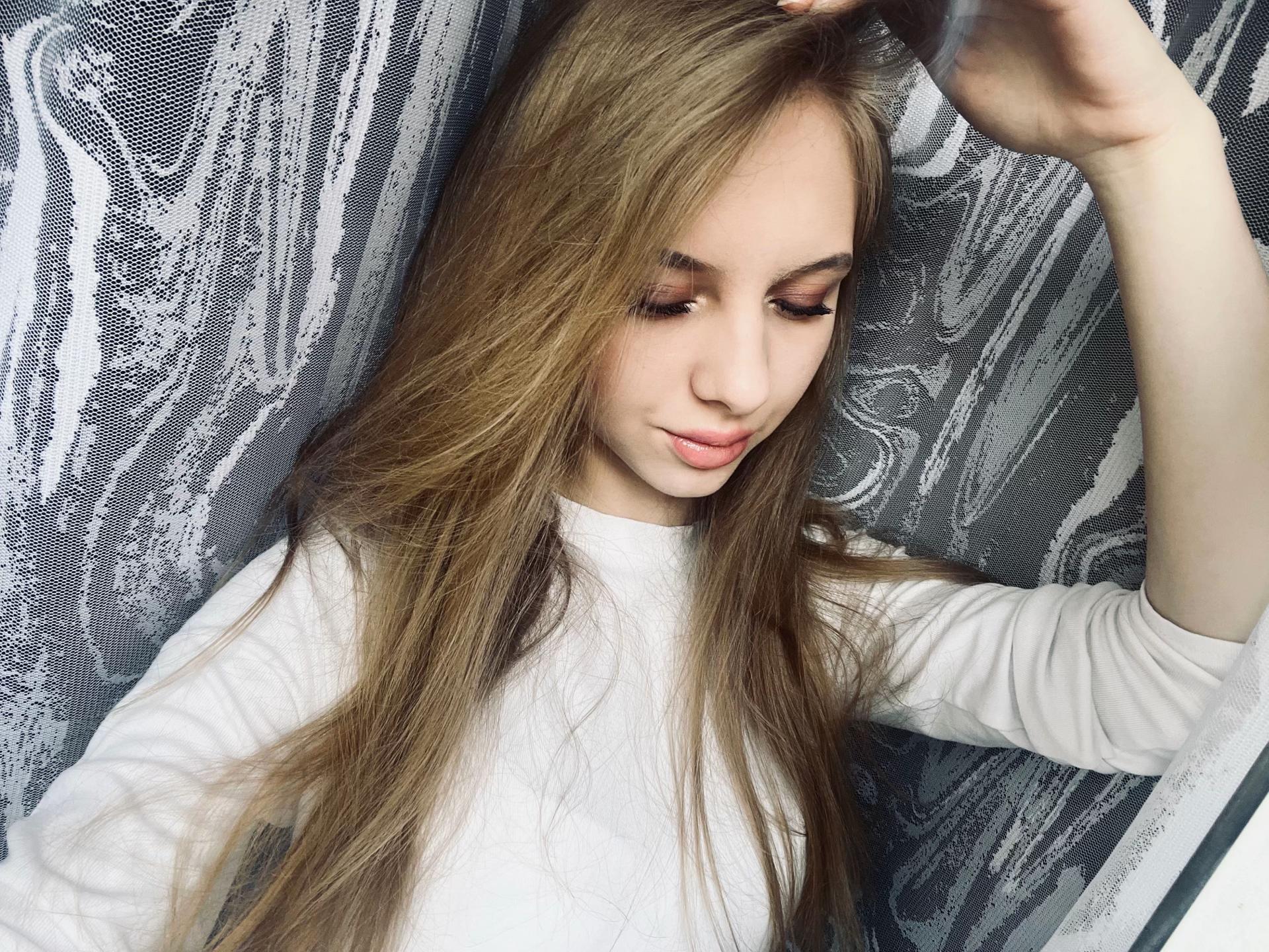 @алиса