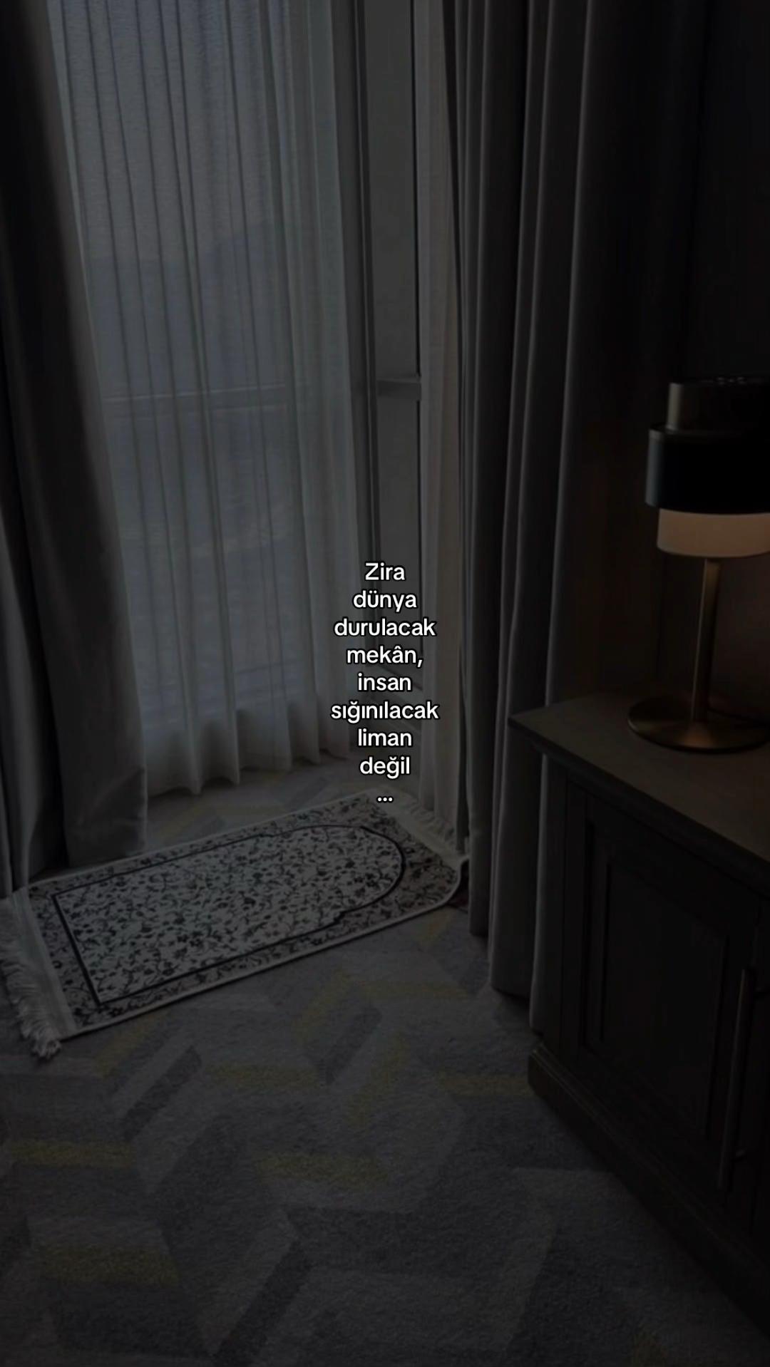 @𝓔𝓵𝓲𝓯