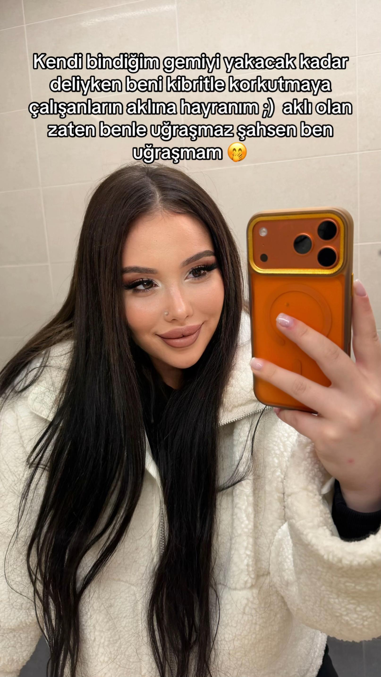 @PELONUZ
