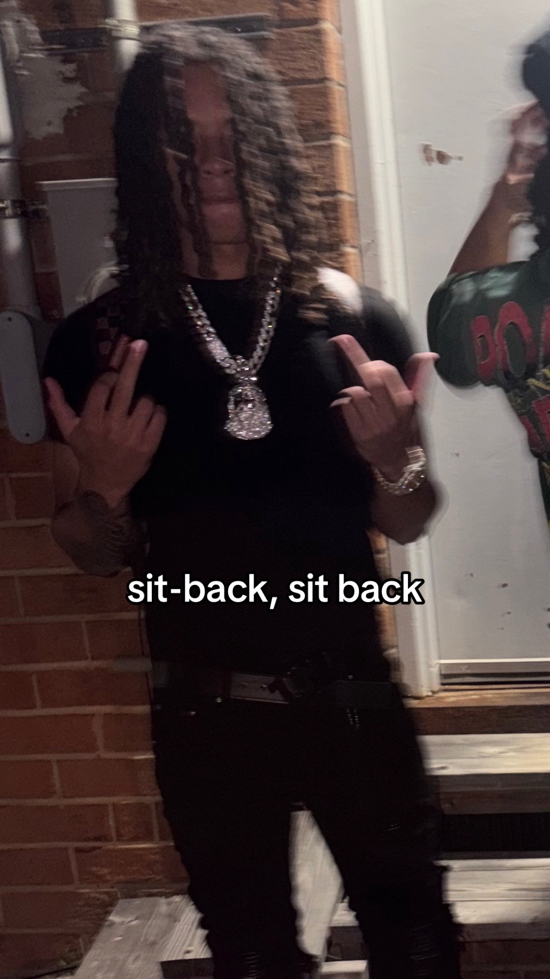 @1700jlew