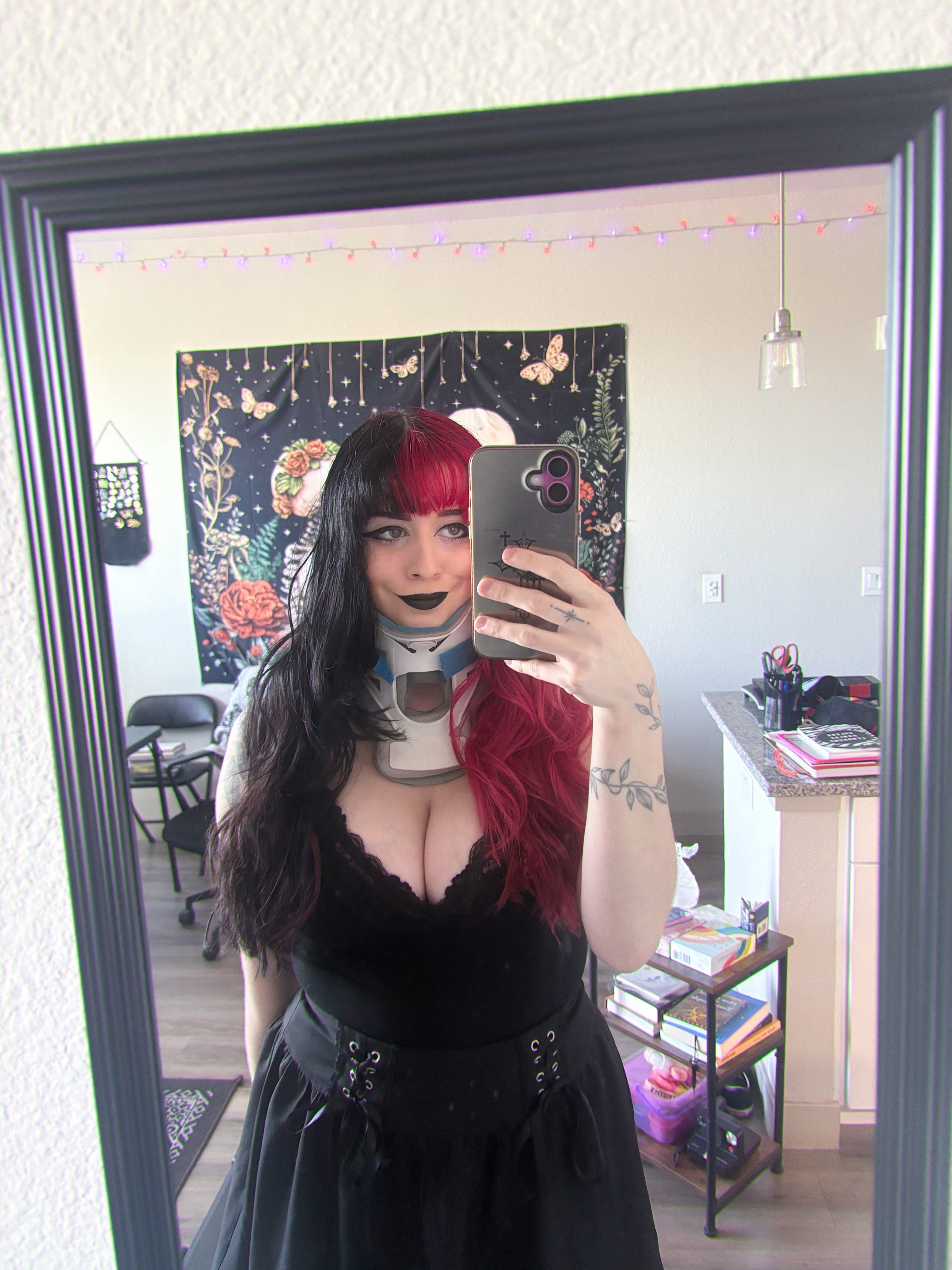 @ཐི⋆neekorose | twitch⋆ཋྀ