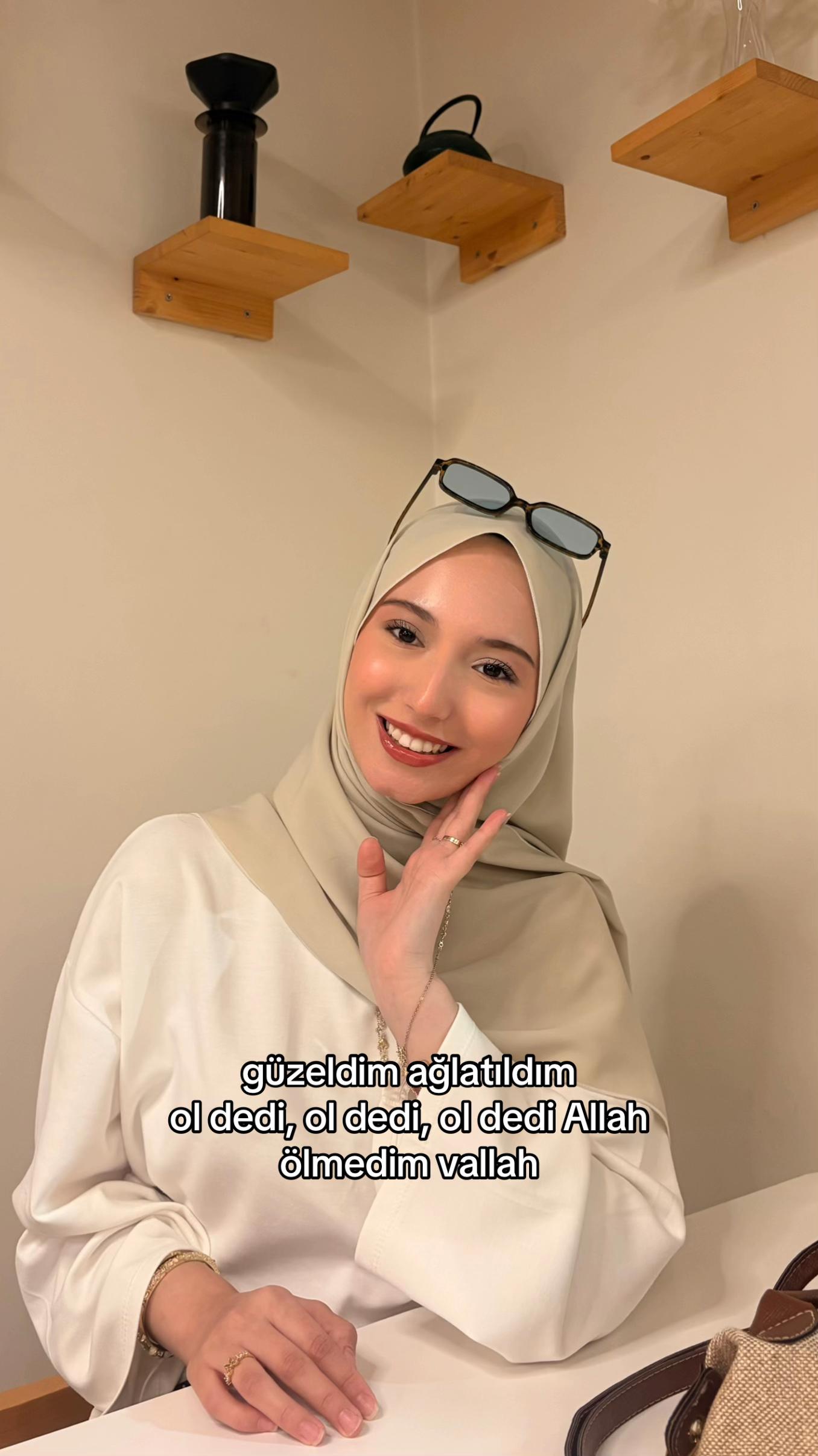 @Beyzanur