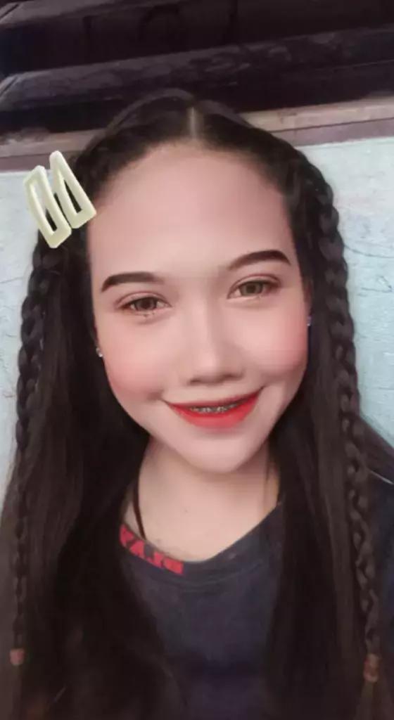 @ยินดีให้เสือก (โสด)😘😍😘