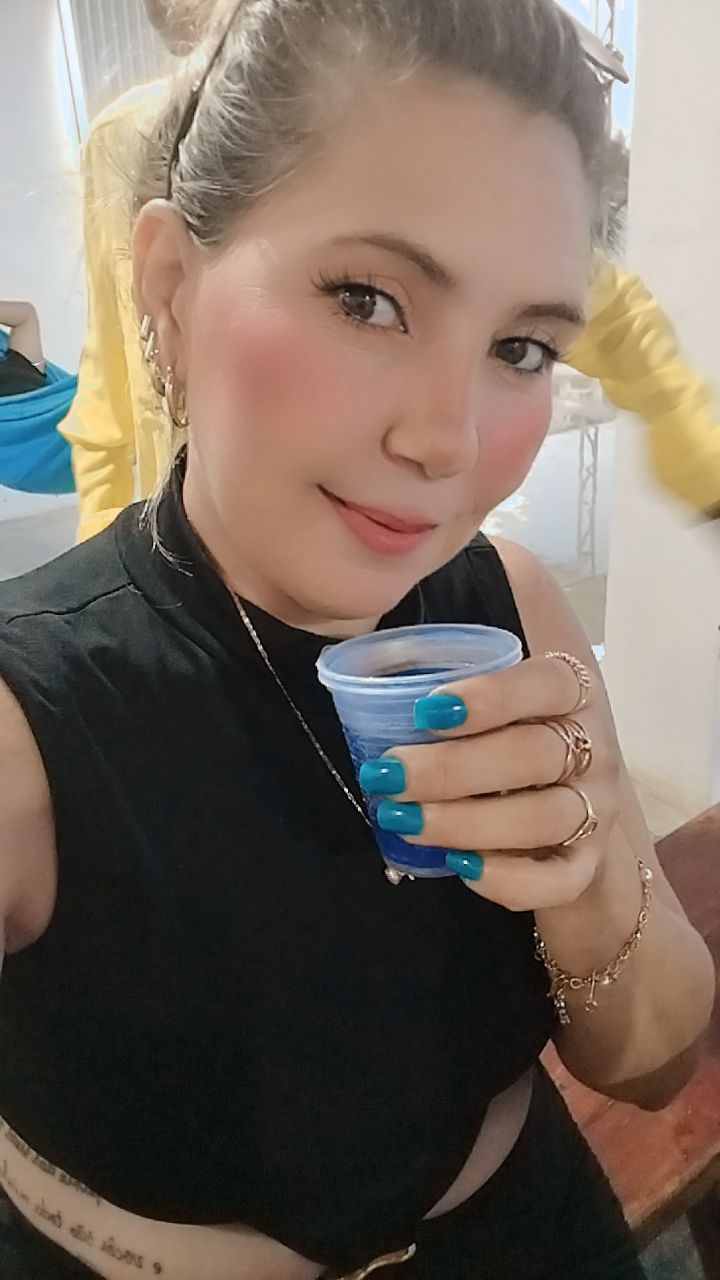 @oliviaarruda