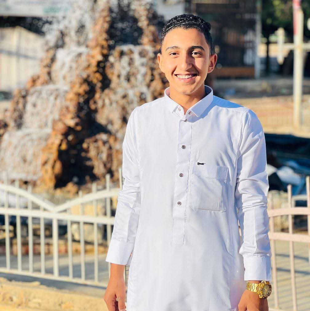 @.♡𝙀𝙡 𝙕𝙊𝙊𝙕🦅🖤☽︎ زَيّـآدُ