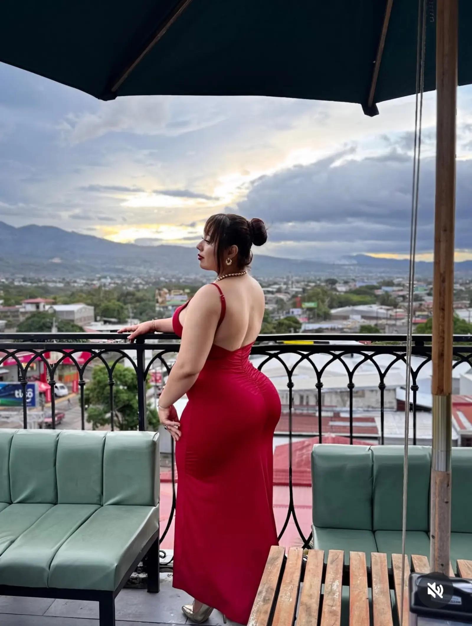 @lindazella