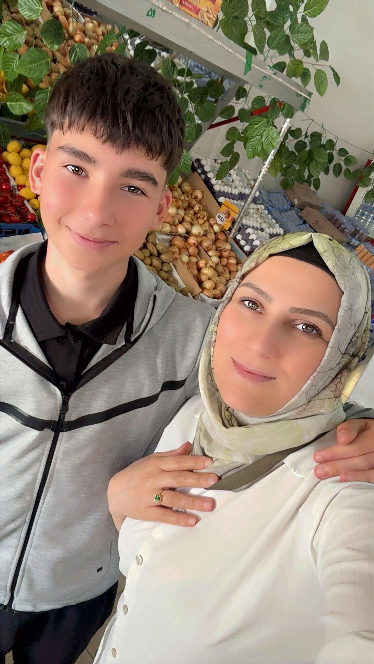 @Yeşilg&ouml;z