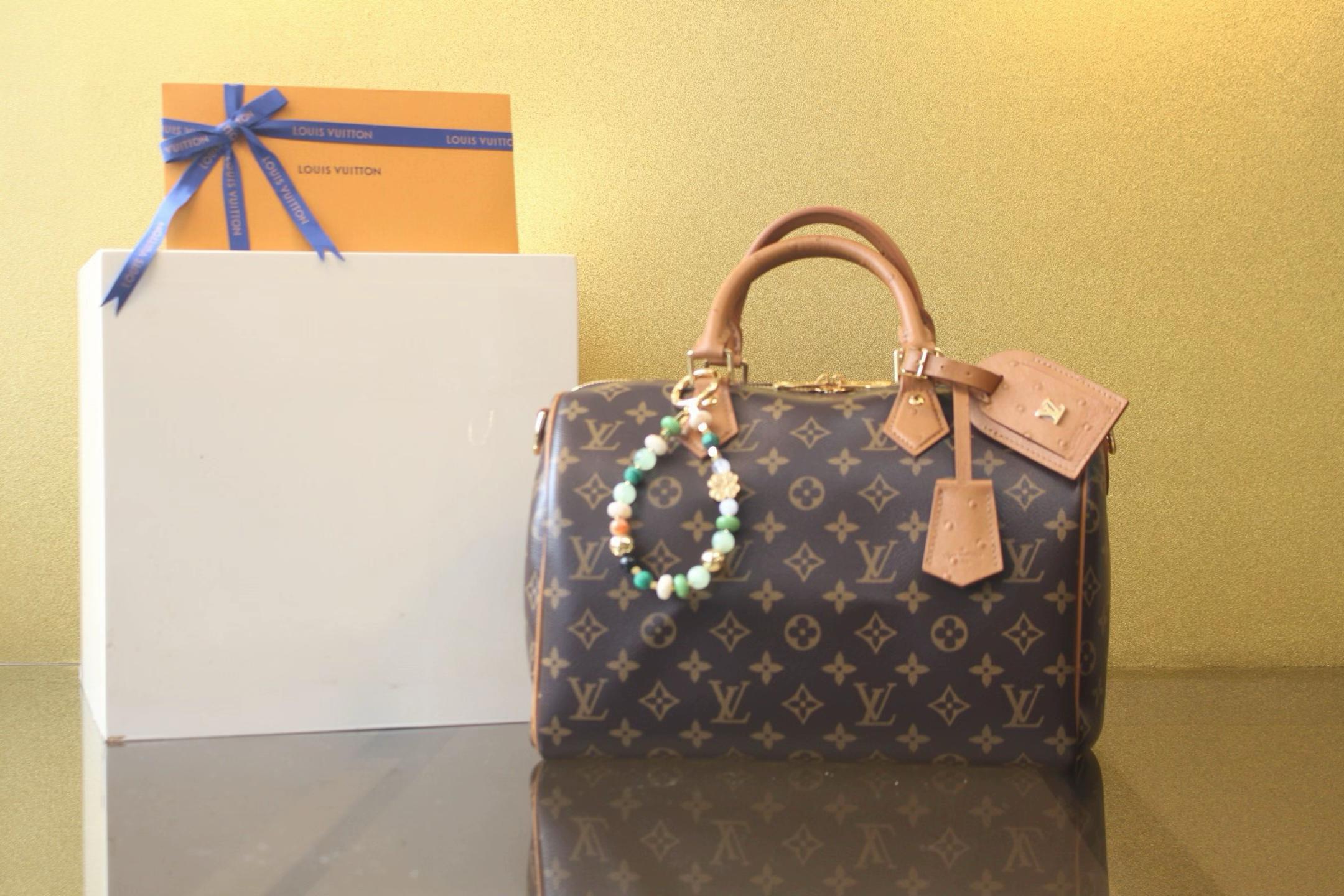 @Bag