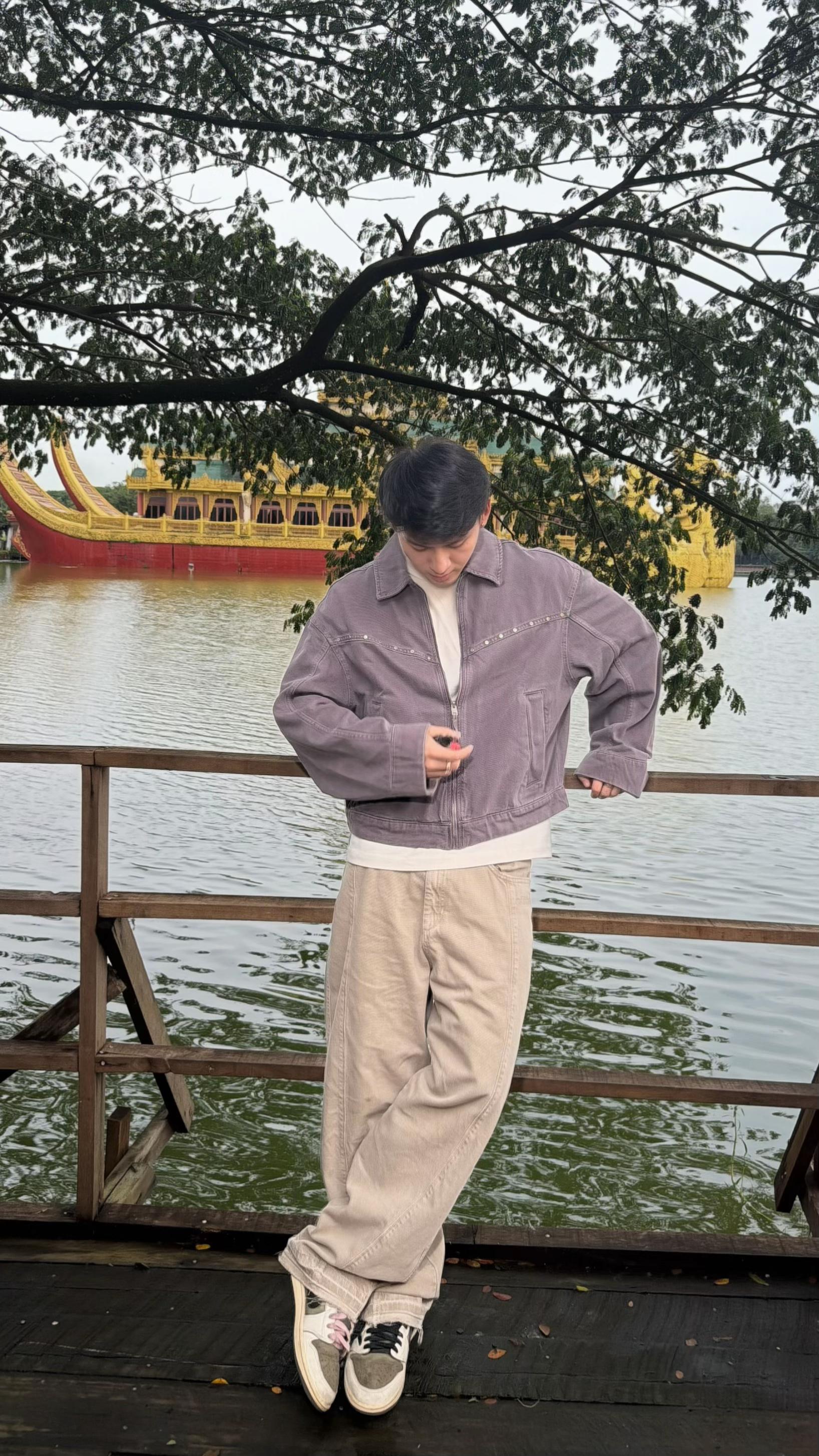 @Imnotthuchit