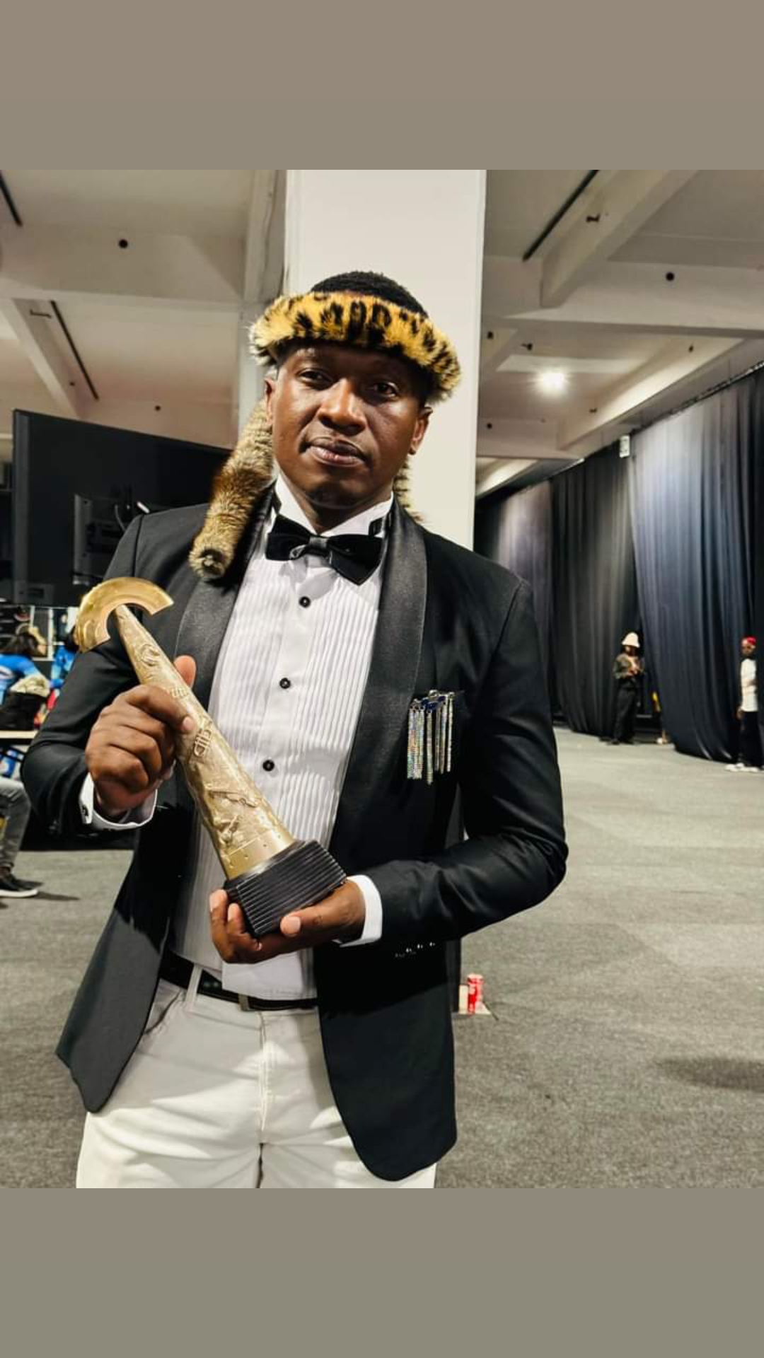 @Nqobizizwe7