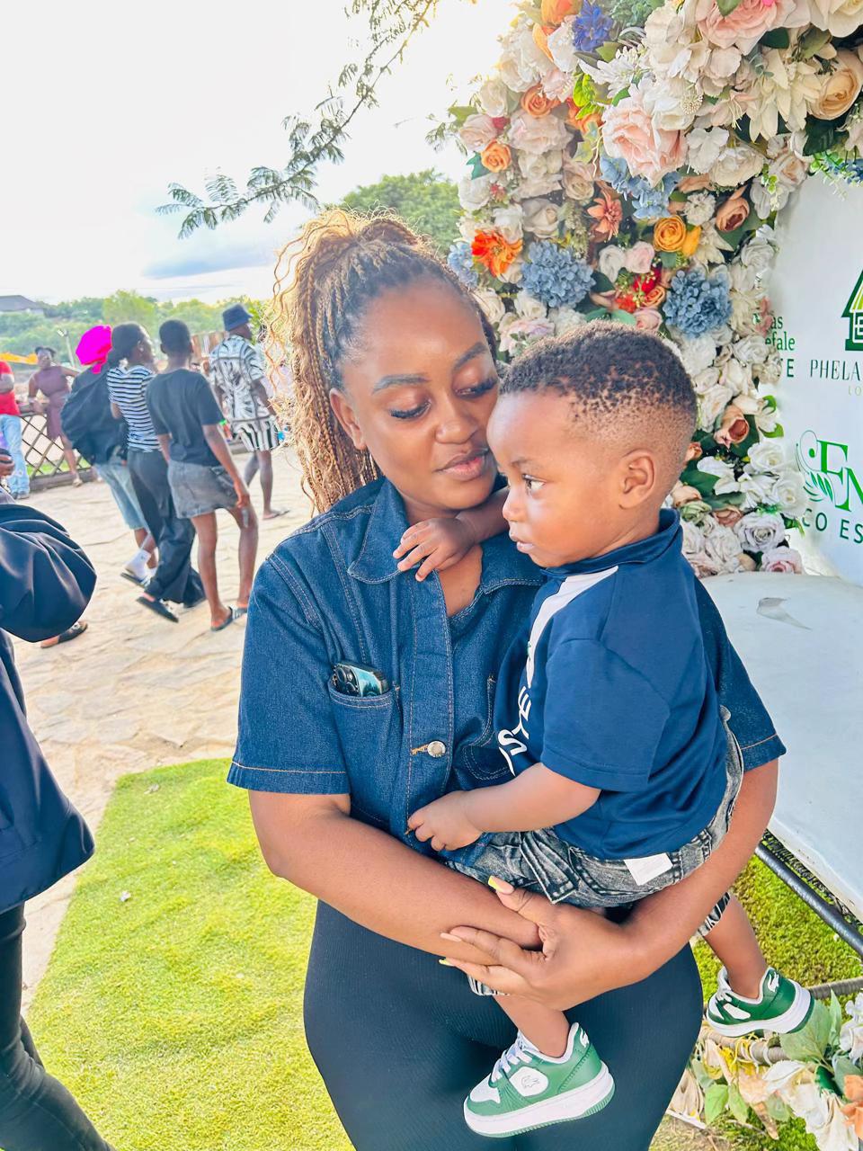 @riandise phaswana